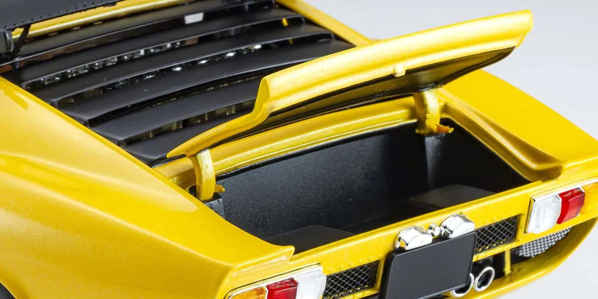 Kyosho 1:18 Scale Lamborghini Miura SV Diecast Model Car - Yellow with Gold Accents | Collectible Display Piece for Car Enthusiasts & Home Office Decor