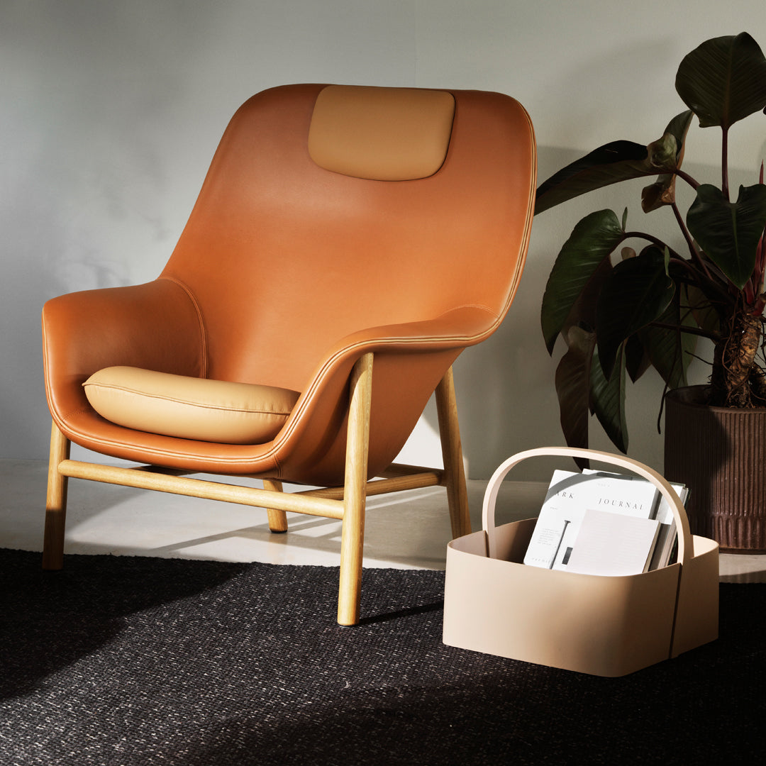 Modern Drape High Lounge Chair with Headrest & Wooden Legs - Perfect for Living Room, Patio, or Office Relaxation