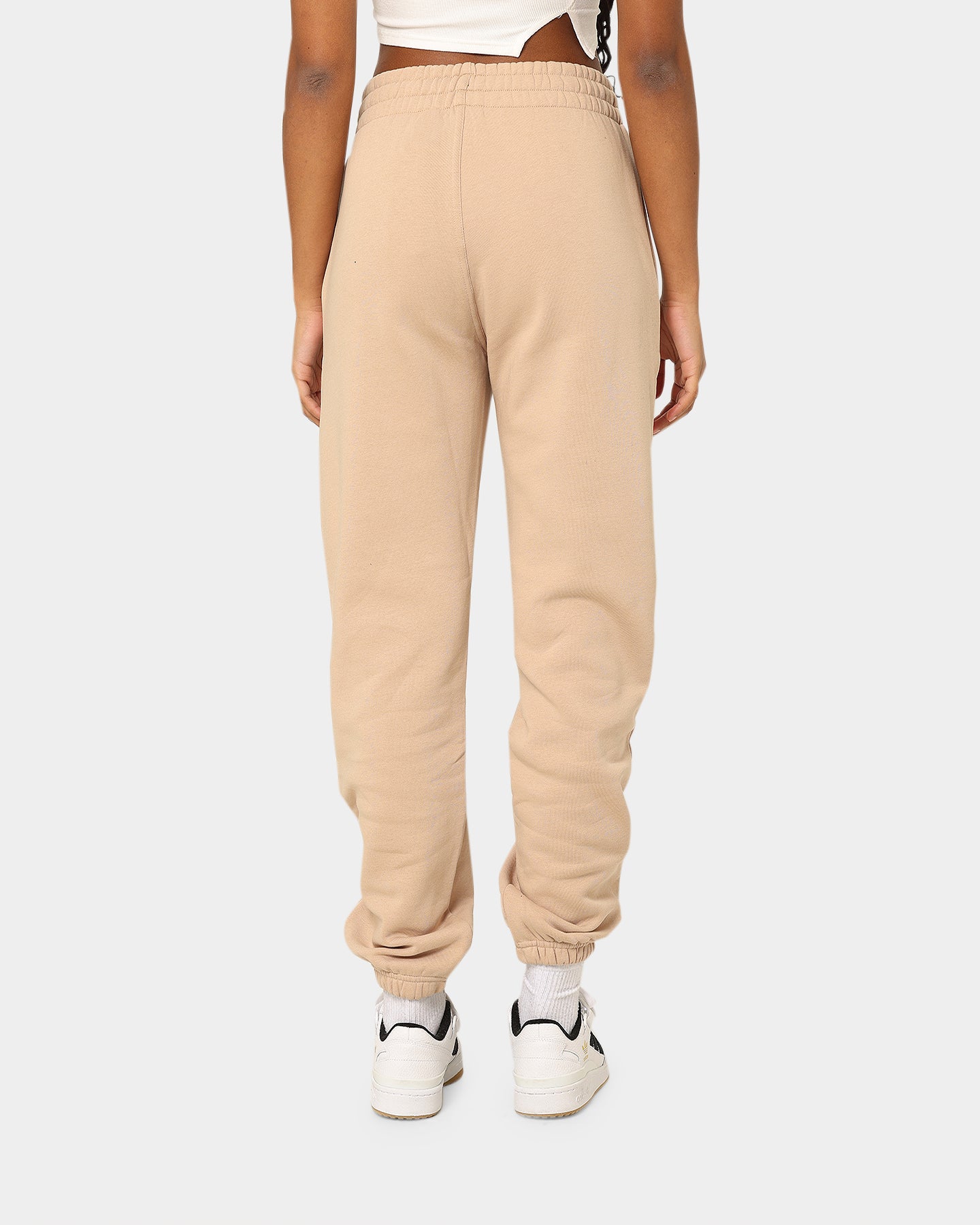 Adidas Women's Adicolour Essentials Fleece Sweatpants - Soft Comfortable Joggers for Yoga, Lounge & Casual Wear (Magic Beige)
