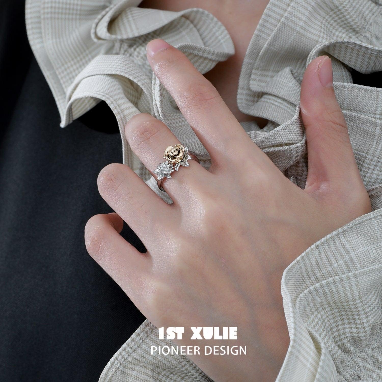 Golden Rose Open End Ring™ - Elegant Adjustable Stackable Ring for Women - Perfect for Everyday Wear, Gifts & Special Occasions