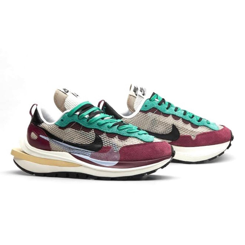 Nike Sacai x Vaporwaffle String Black Villain Red Sneakers - Stylish Running & Casual Shoes for Men & Women | Perfect for Streetwear, Gym & Everyday Wear