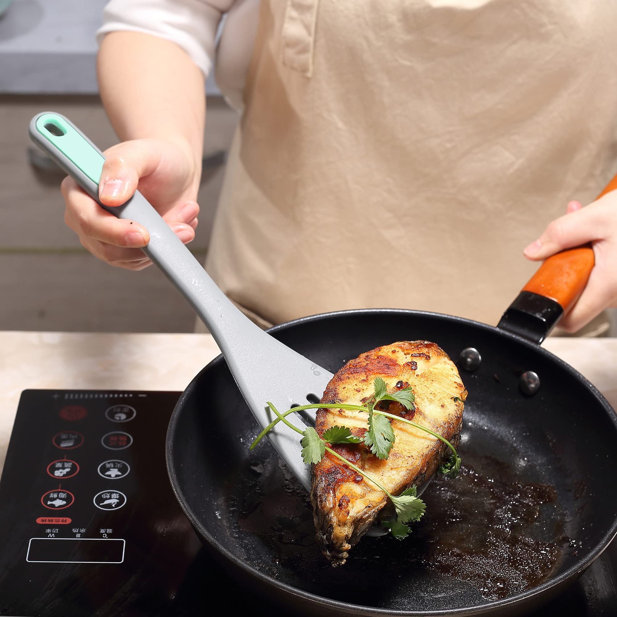 Premium Silicone Spatula Set of 4 - Heat-Resistant Nonstick Fish Spatula, Mini Brownie Server, Round Pancake Turner - Flexible & Dishwasher Safe Kitchen Utensils for Baking, Cooking & Serving | Perfect for Home Chefs & Bakers