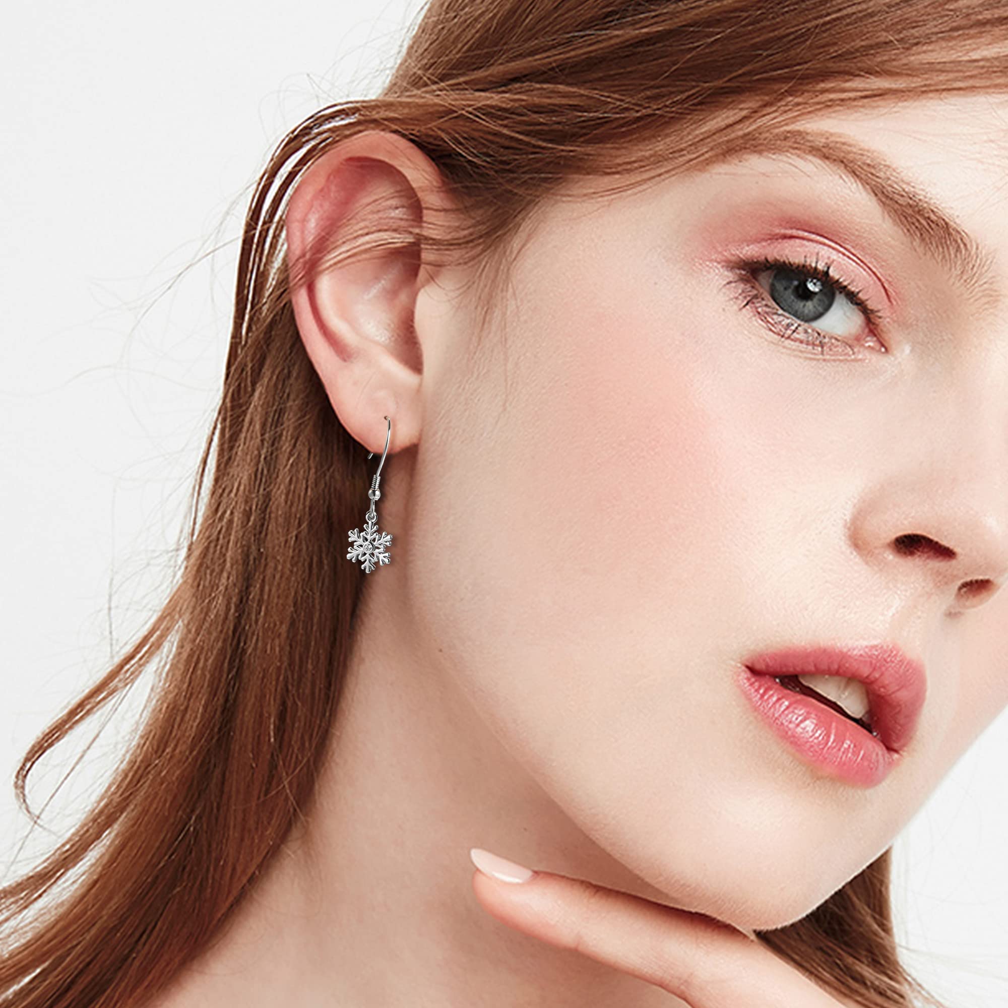 YADOCA 925 Sterling Silver Christmas Earrings for Women & Girls - High Polished Dangle Drop Snowflake & Tree Holiday Jewelry - Perfect for Christmas Parties, Gifts & Festive Occasions