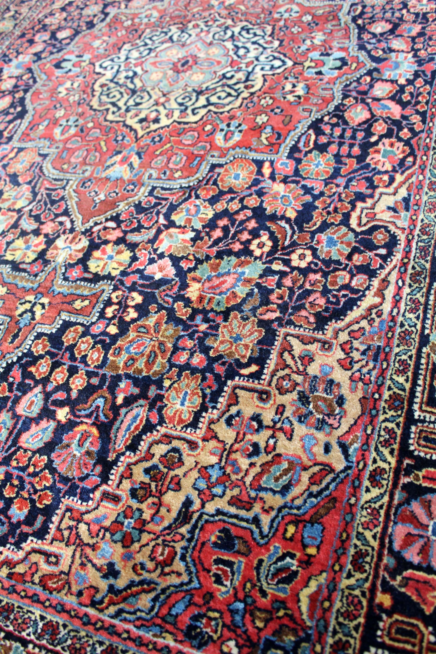 Antique Jozan Sarouk Handwoven Traditional Persian Rug - JF8392 - Perfect for Living Room, Bedroom & Home Decor
