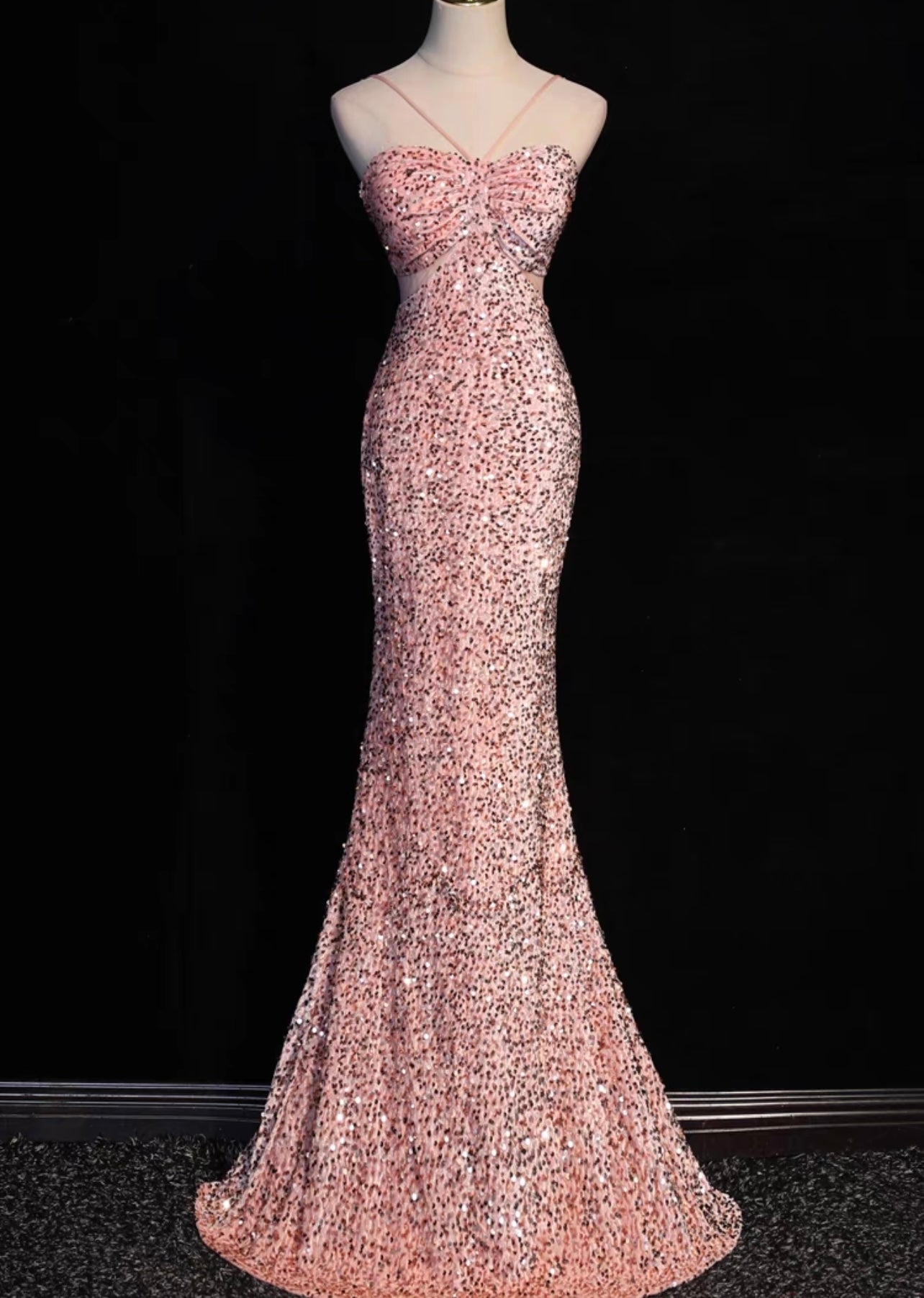 Elegant Pink Sequin Halter Neck Prom Dress - Long Sheath Evening Gown for Formal Parties & Special Occasions | Perfect for Homecoming, Prom Night & Black Tie Events | Style J3678