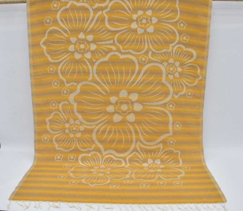 Hawaiian Delight Series 100% Cotton Beach Towels - Soft, Absorbent & Quick-Drying for Pool, Beach & Vacation Use
