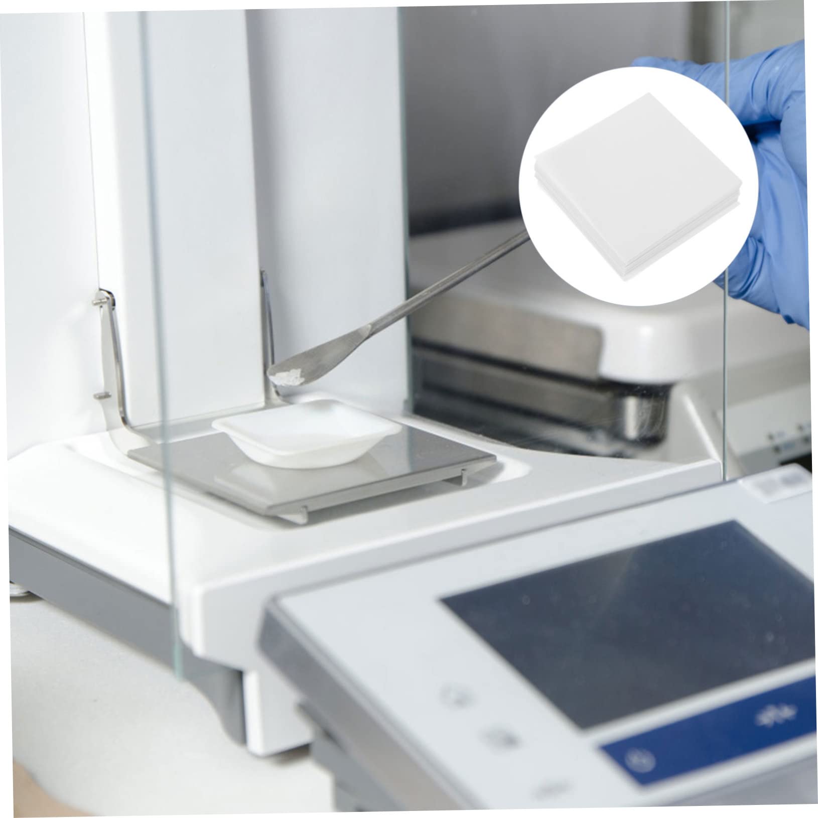 1000 Sheets Non-Stick Weighing Paper - Glossy Anti-Static Lab Weigh Boat for Precise Measurements | Ideal for Laboratory, Chemistry Experiments & Sample Transfer