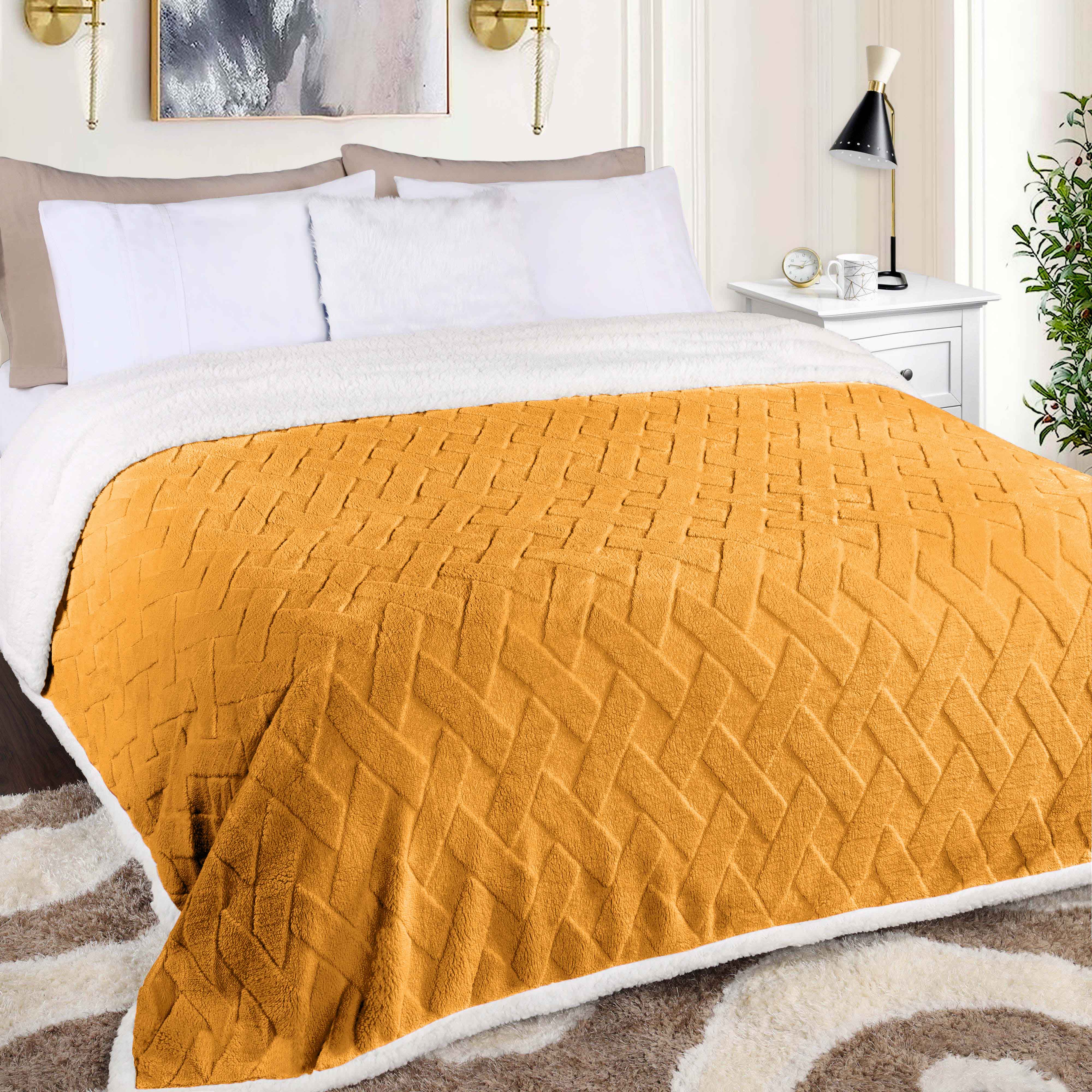 Nuuk Reversible Jacquard Lattice Plush Sherpa Fleece Blanket - Ultra Soft & Warm Winter Throw for Couch, Bed & Travel - Cozy Home Decor Gift for Christmas & Cold Weather