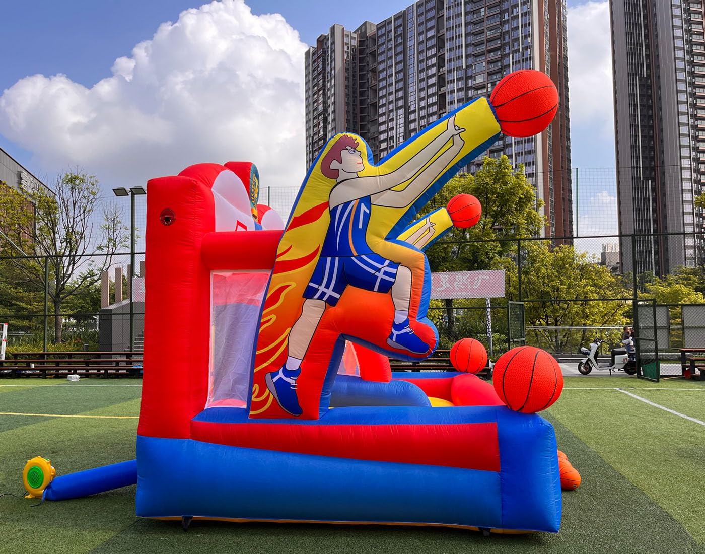 **Inflatable Basketball Hoop Game Set with 2 Hoops & 4 Balls - Portable Outdoor Sports Toy for Kids & Adults - Perfect for Parties, Events, Backyard Fun & Summer Gatherings**