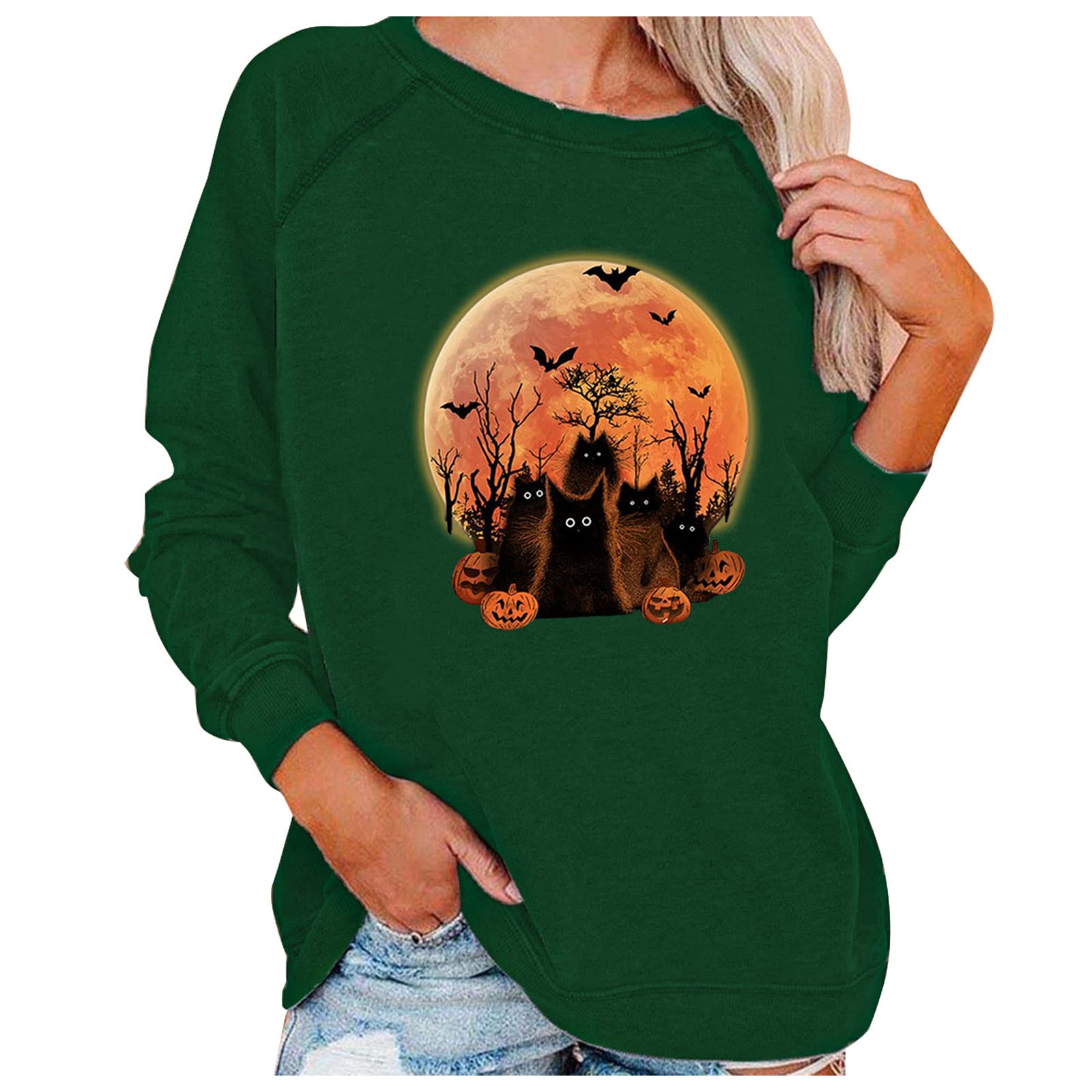 Women's Oversized Skull Graphic Crewneck Sweatshirt - Long Sleeve Pullover Top for Casual Wear, Street Style & Layering Outfits