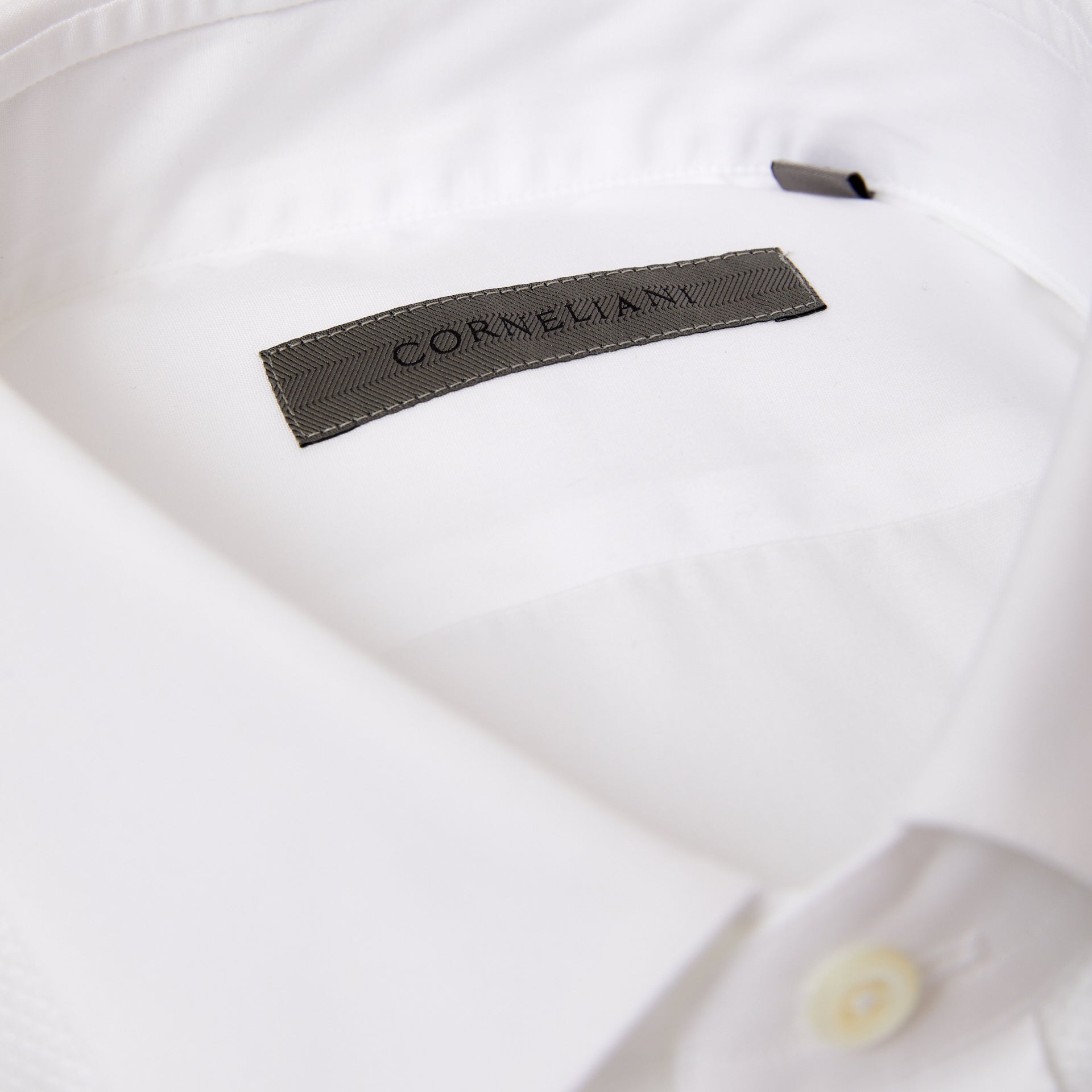 Corneliani Men's White Cotton Dress Shirt for Formal Dinner & Business Occasions – Premium Slim Fit Button Down Shirt for Weddings, Office & Special Events