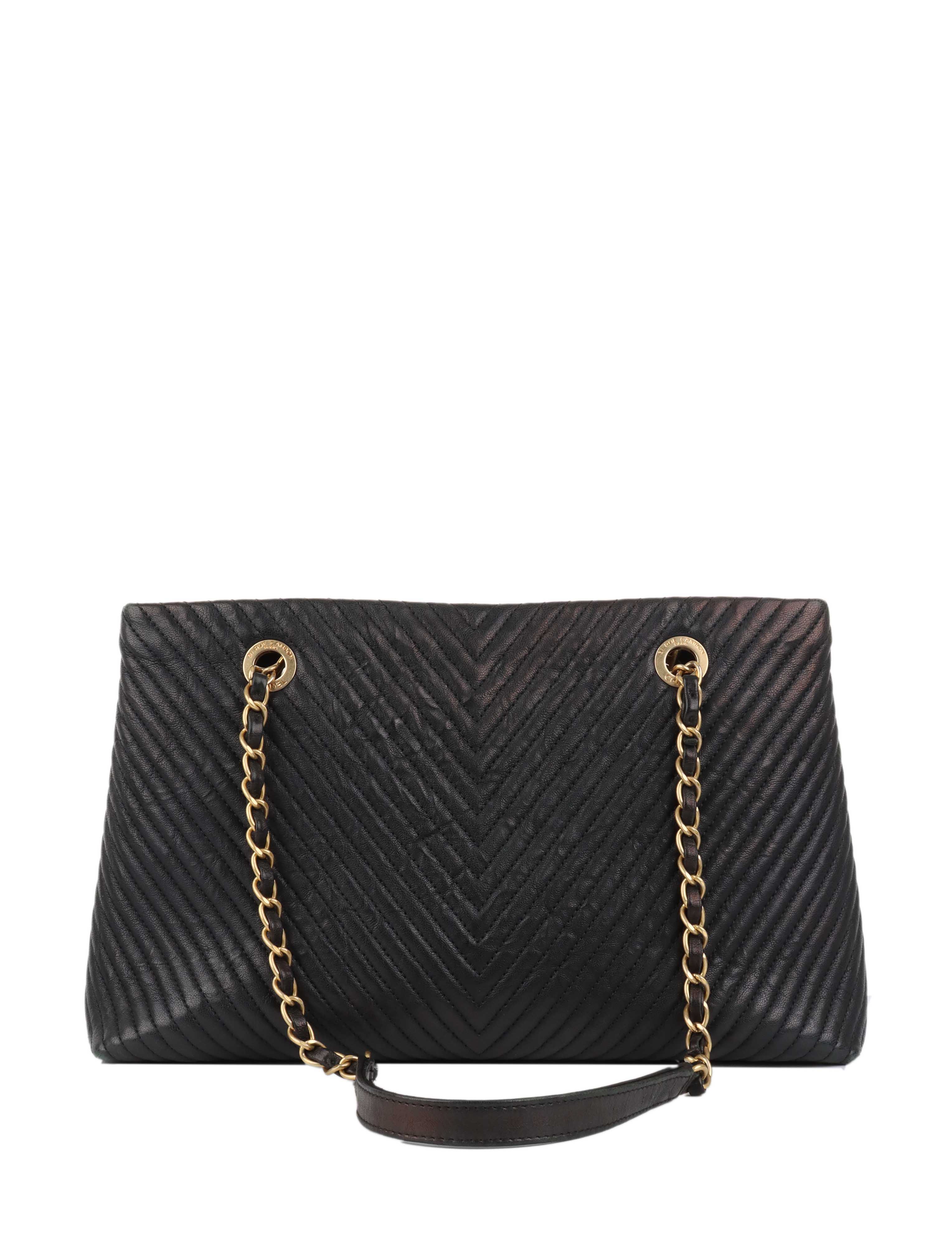 Chanel Black Leather Shoulder Bag for Women - Luxury Designer Handbag for Everyday Use, Work, and Evening Events