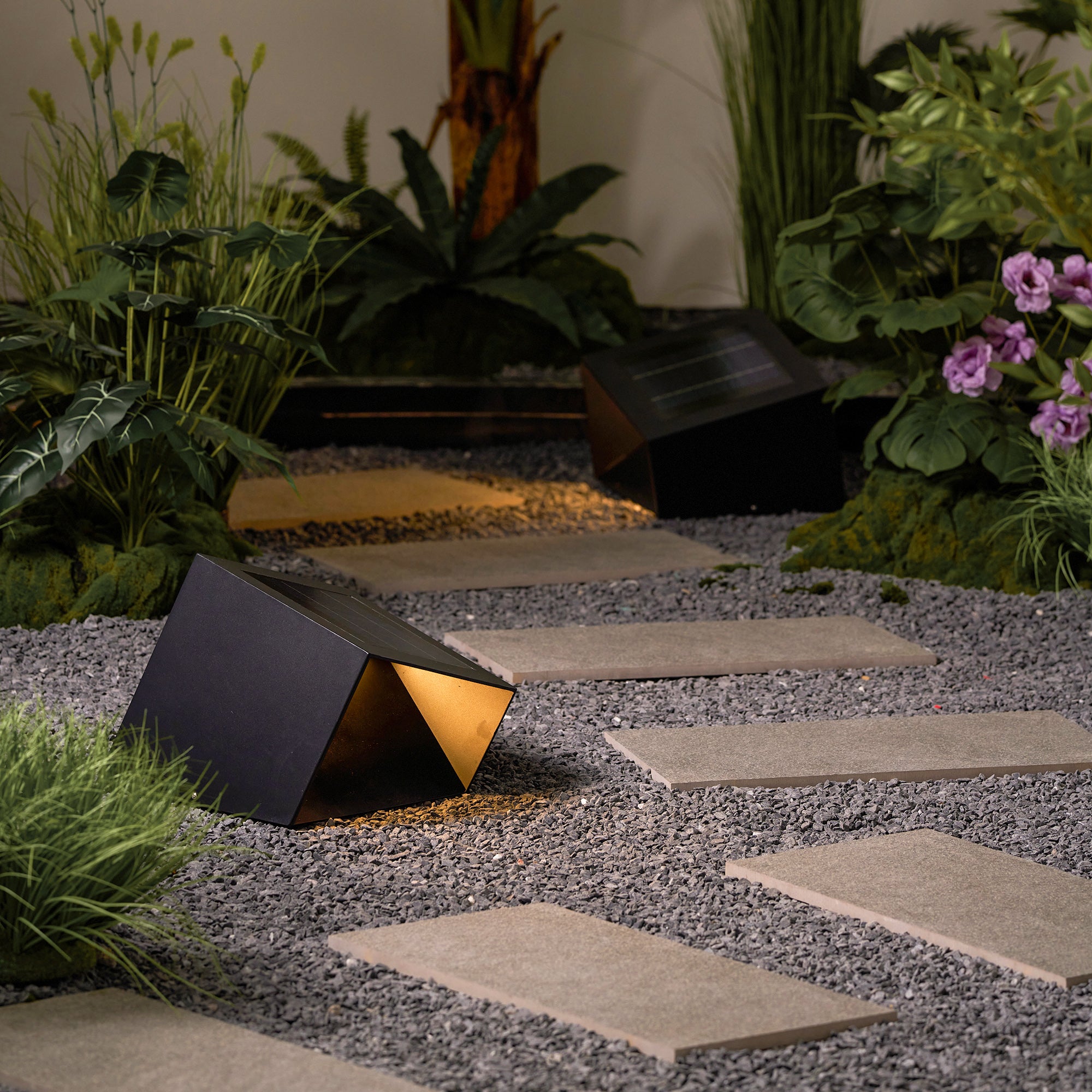 Solar Powered LED Cube Garden Lights for Outdoor Decor - Perfect for Patio, Yard, and Pathway Lighting