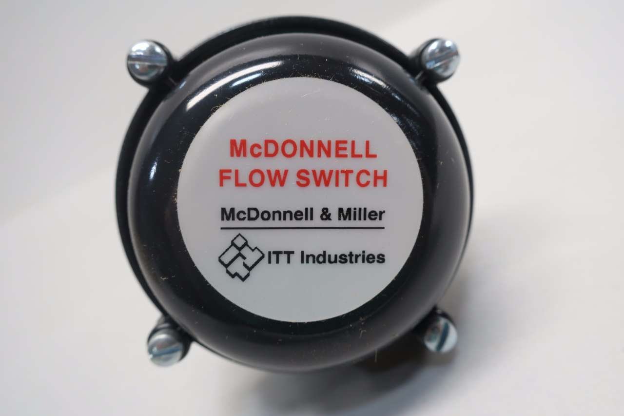 McDonnell & Miller FS8-W Flow Switch 1