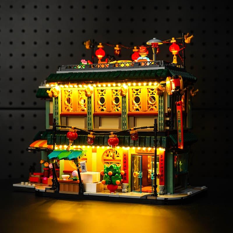 LEGO Family Reunion Celebration 80113 Light Kit - LED Lighting Set for LEGO Building Blocks - Perfect for Home Decor, Gift Giving & Display Showcase