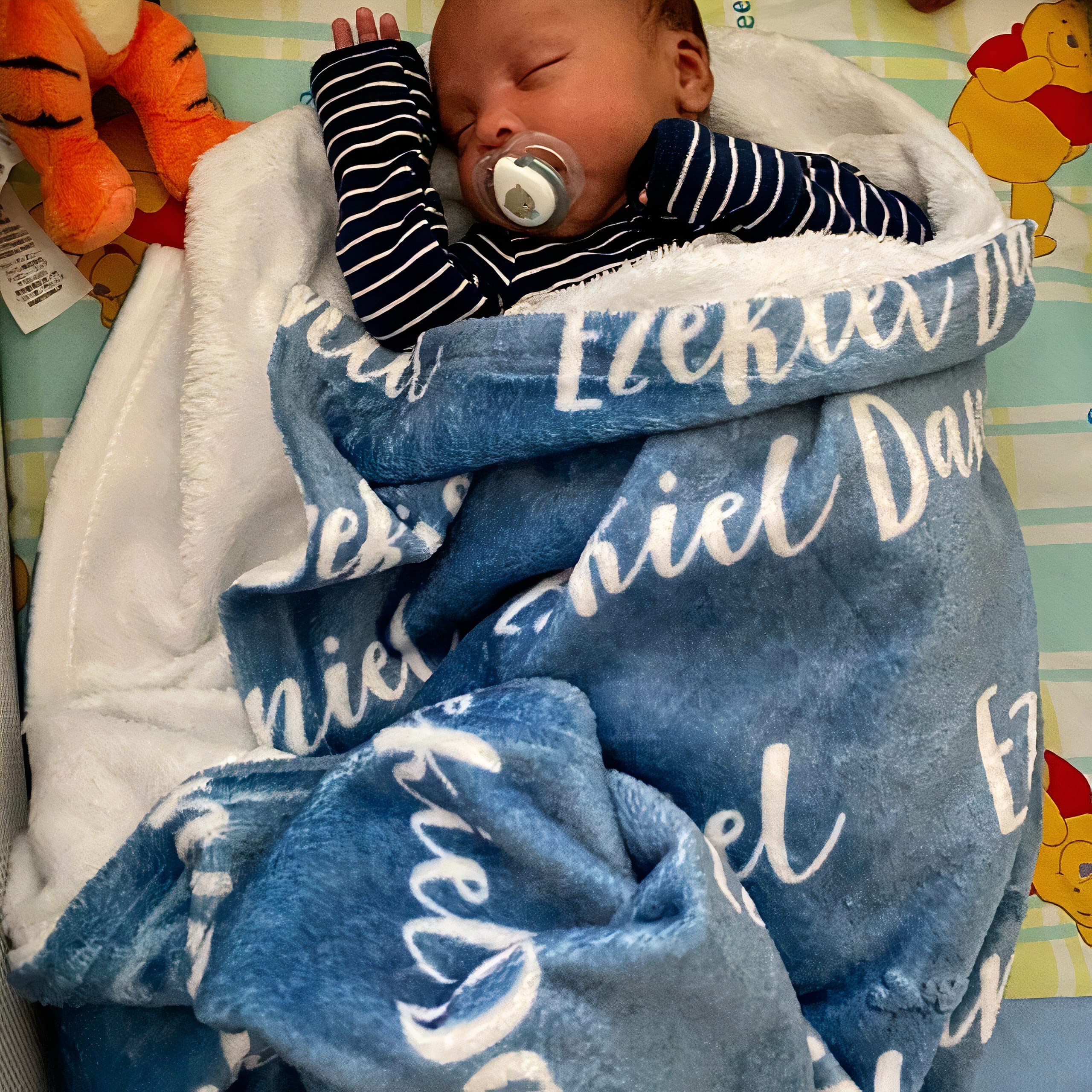 Personalized Baby Blanket with Name - Custom Newborn Blanket for Boys & Girls, Soft Fleece Blanket for Infants, Toddlers & Adults - Perfect Baby Shower Gift, Birthday Present & Nursery Essential - Great for Cuddling, Swaddling & Photo Props