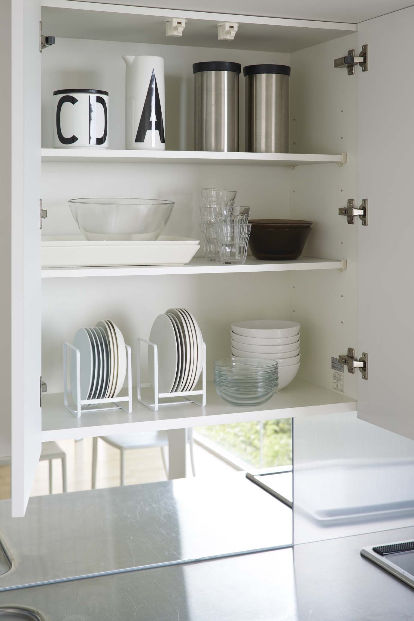 Yamazaki Home White Small Dish Organizer Storage Rack for Kitchen Cabinets - Perfect for Organizing Plates, Bowls & Cups in Pantry or Cabinet