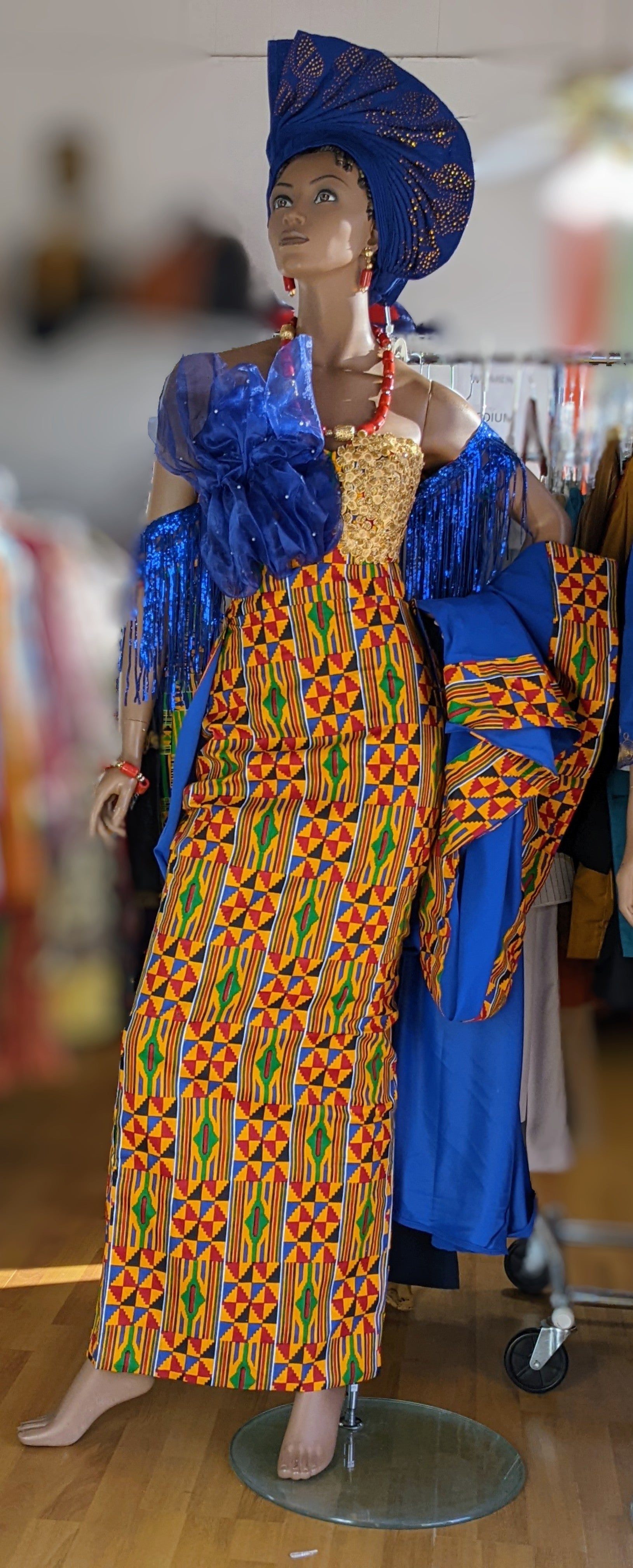 Elegant Efia African Dress with Detachable Train - DPWA321 | Perfect for Weddings, Parties & Cultural Events