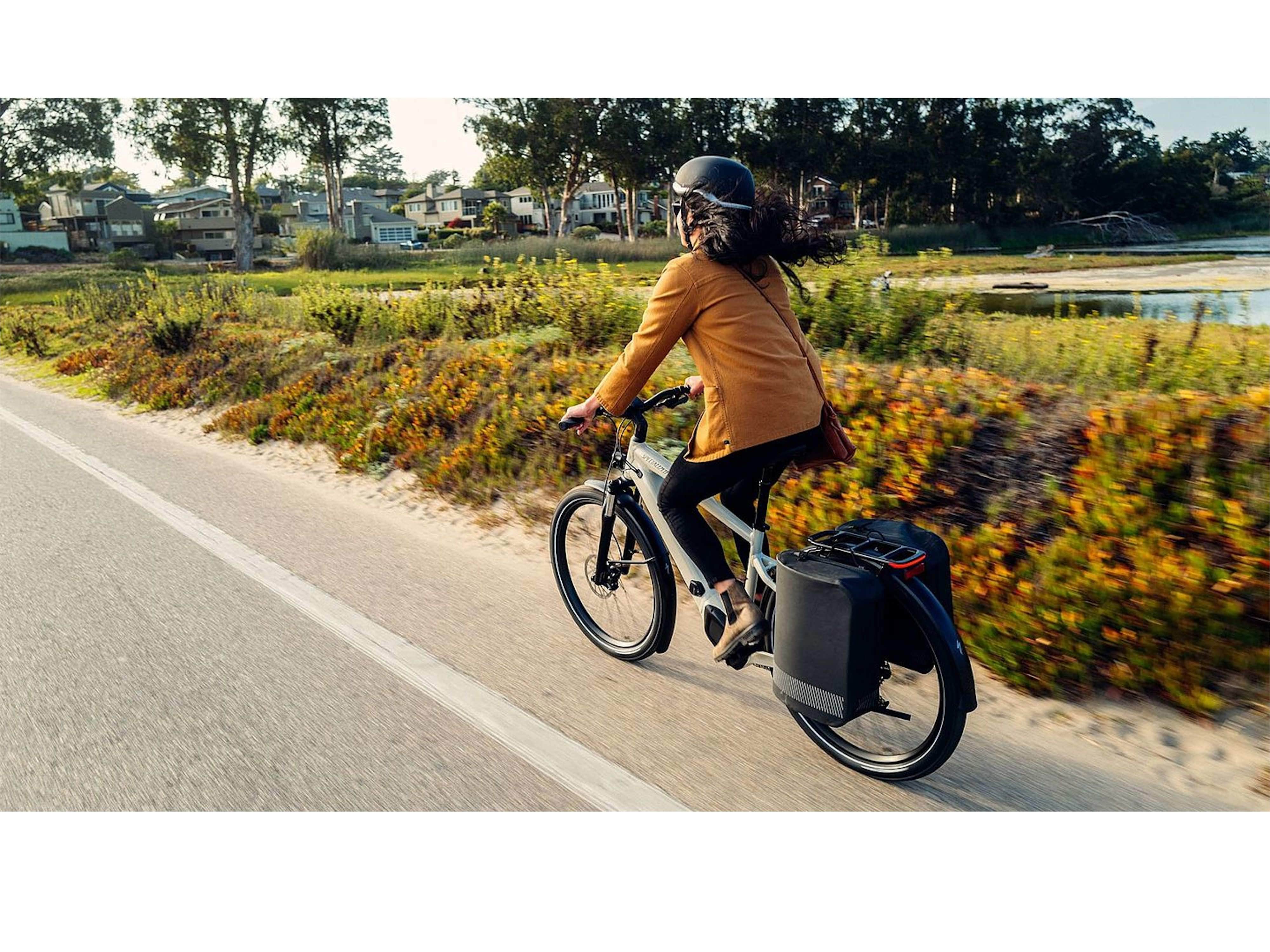 Specialized Turbo Vado 3.0 Electric Bike - 350W Motor, 50+ Mile Range, Commuter & City Riding E-Bike for Adults - Perfect for Urban Commuting, Leisure Cycling & Eco-Friendly Transportation