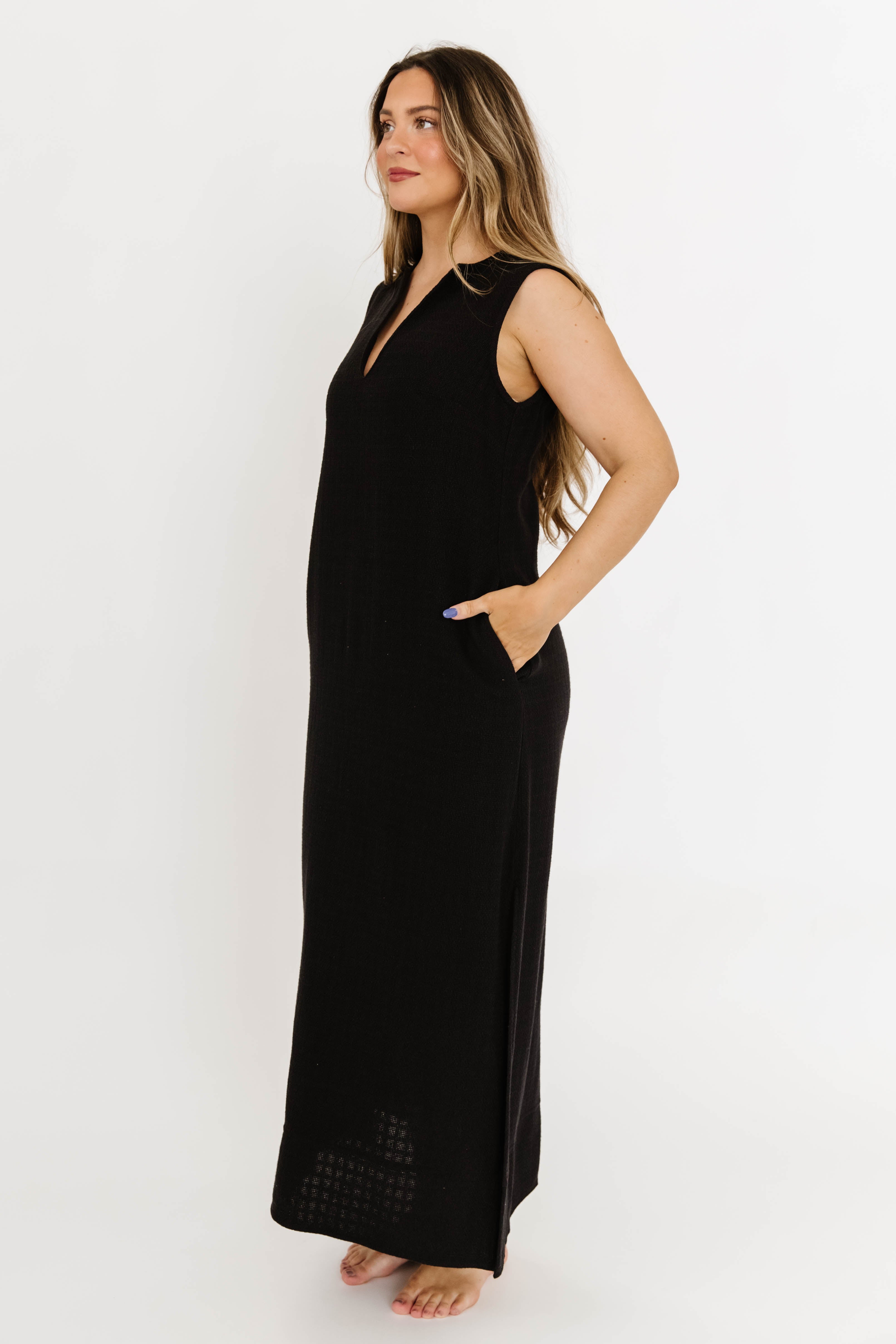 How Sweet It Is Sleeveless Linen Blend Maxi Dress in Black - Bump Friendly Maternity Wear for Summer Beach Vacations & Outdoor Events