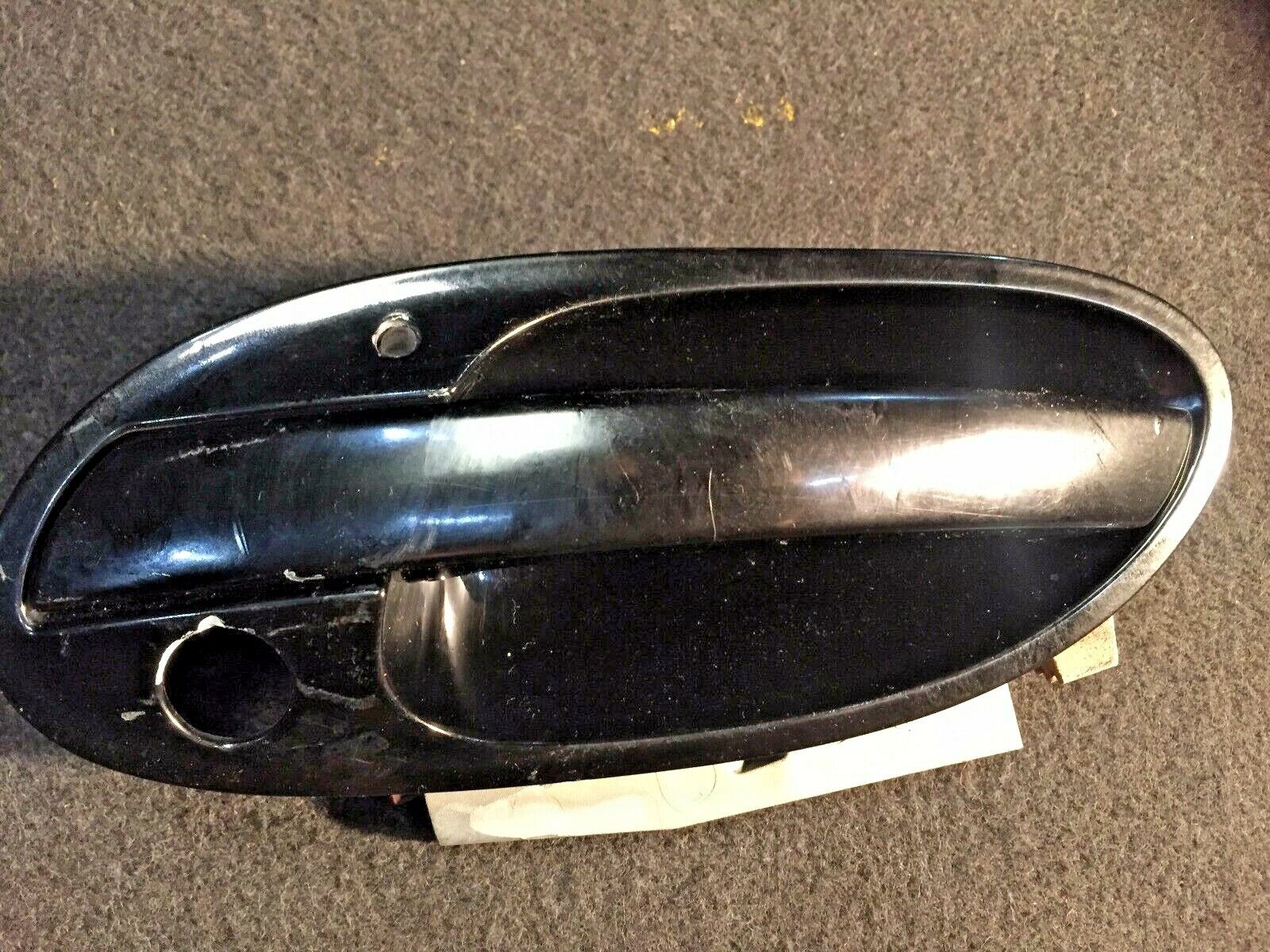 2002-2005 BMW E65 Front Left Driver Side Exterior Door Handle Replacement - OEM Quality for Smooth Door Operation & Enhanced Vehicle Appearance