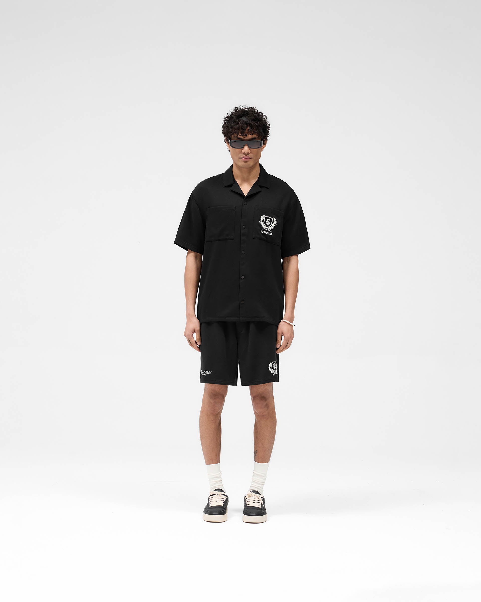 Represent Crest Shirt - Jet Black Men's Fashion T-Shirt | Streetwear Style for Casual Wear & Everyday Outfits
