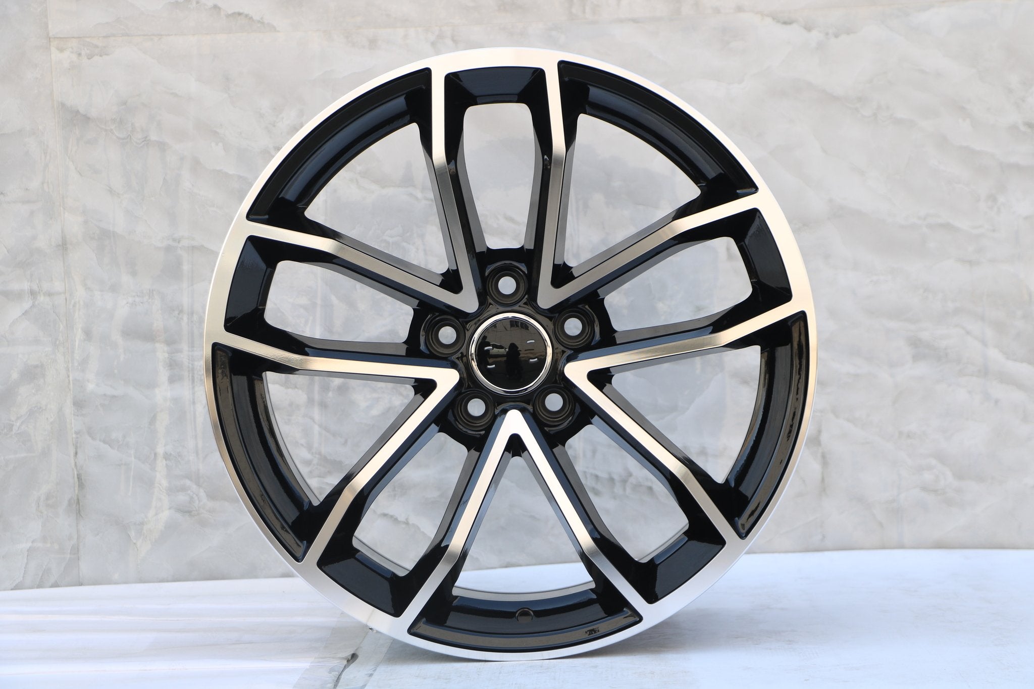 19-Inch Alloy Wheels for Audi A4 A5 A6 A7 A8 Q2 Q3 Q5 Q7 QS3 RS5 RS6 RS7 S4 S5 S6 S7 S8 SQ5 SQ7 - Premium Replacement Rims for Luxury Cars & Performance Vehicles - Perfect for Street Driving, Racing & Car Upgrades