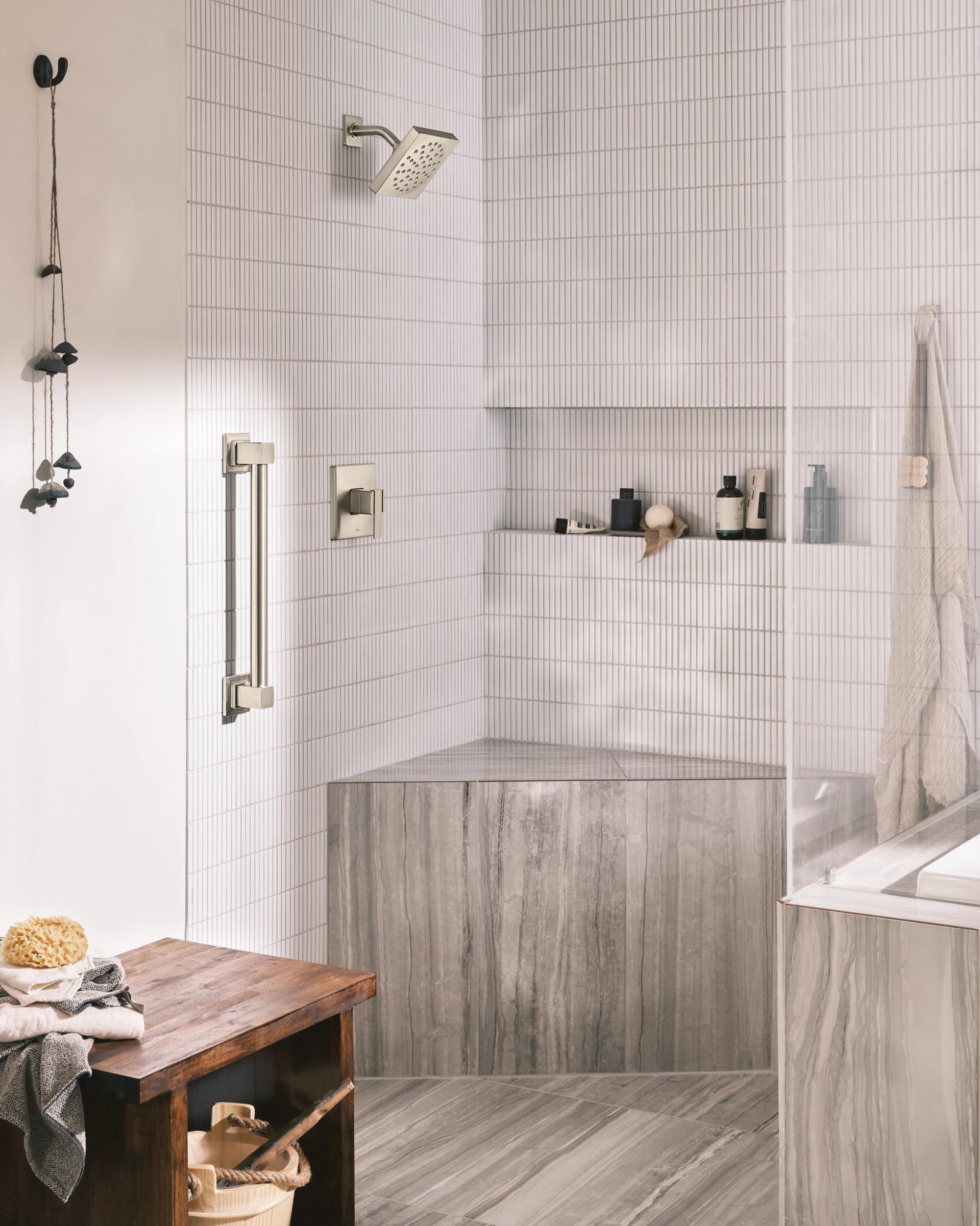 Moen 18