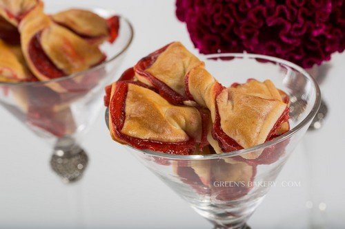 Sugar Free Raspberry Rugelach - Low Carb Keto Pastry, Pack of 3 | Healthy Dessert for Diabetics, Vegan Snack, Perfect for Parties & Holiday Gifts