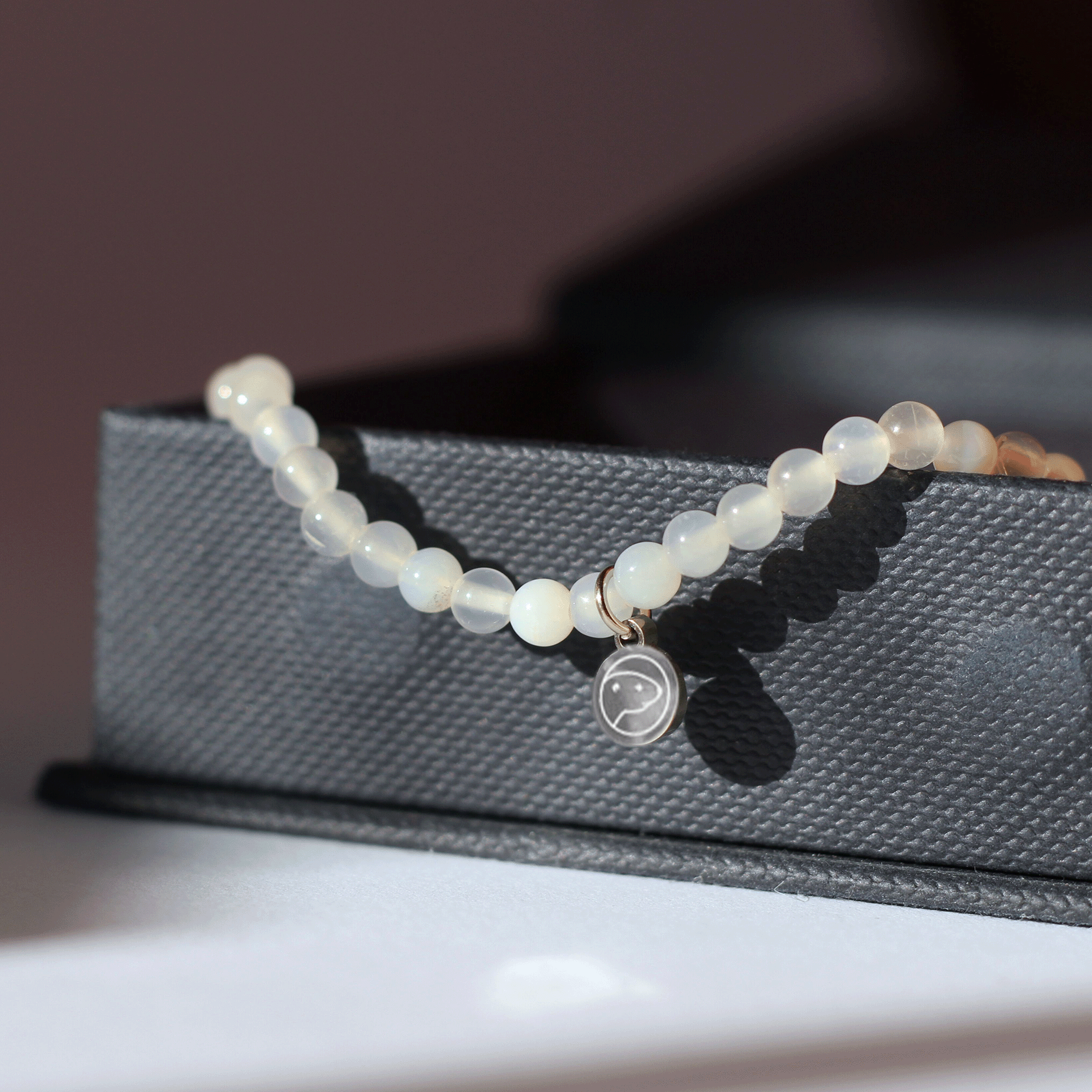 Natural White Agate Beaded Bracelet for Women - Elegant Mini Stone Healing Jewelry for Stress Relief & Positive Energy - Perfect for Meditation, Yoga & Everyday Wear