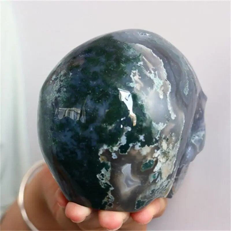 Natural Aquatic Agate Skull Quartz Crystal Carving - Reiki Healing Stone for Meditation, Energy Balancing & Spiritual Growth - Perfect for Home Decor, Yoga Spaces & Healing Practices