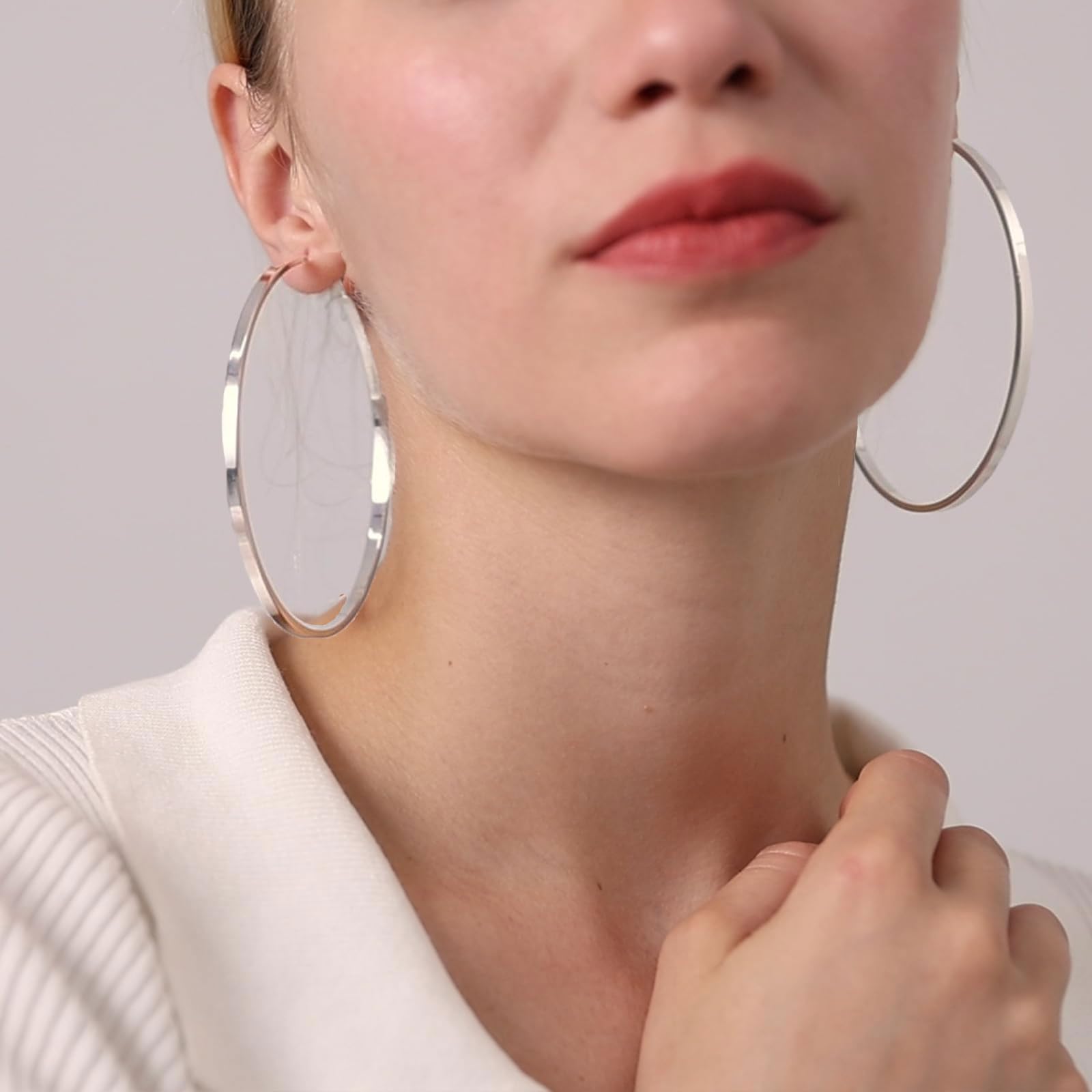Senteria 925 Sterling Silver Hoop Earrings - Lightweight Hypoallergenic Large Hoop Earrings for Women | Perfect for Everyday Wear, Parties & Gifts