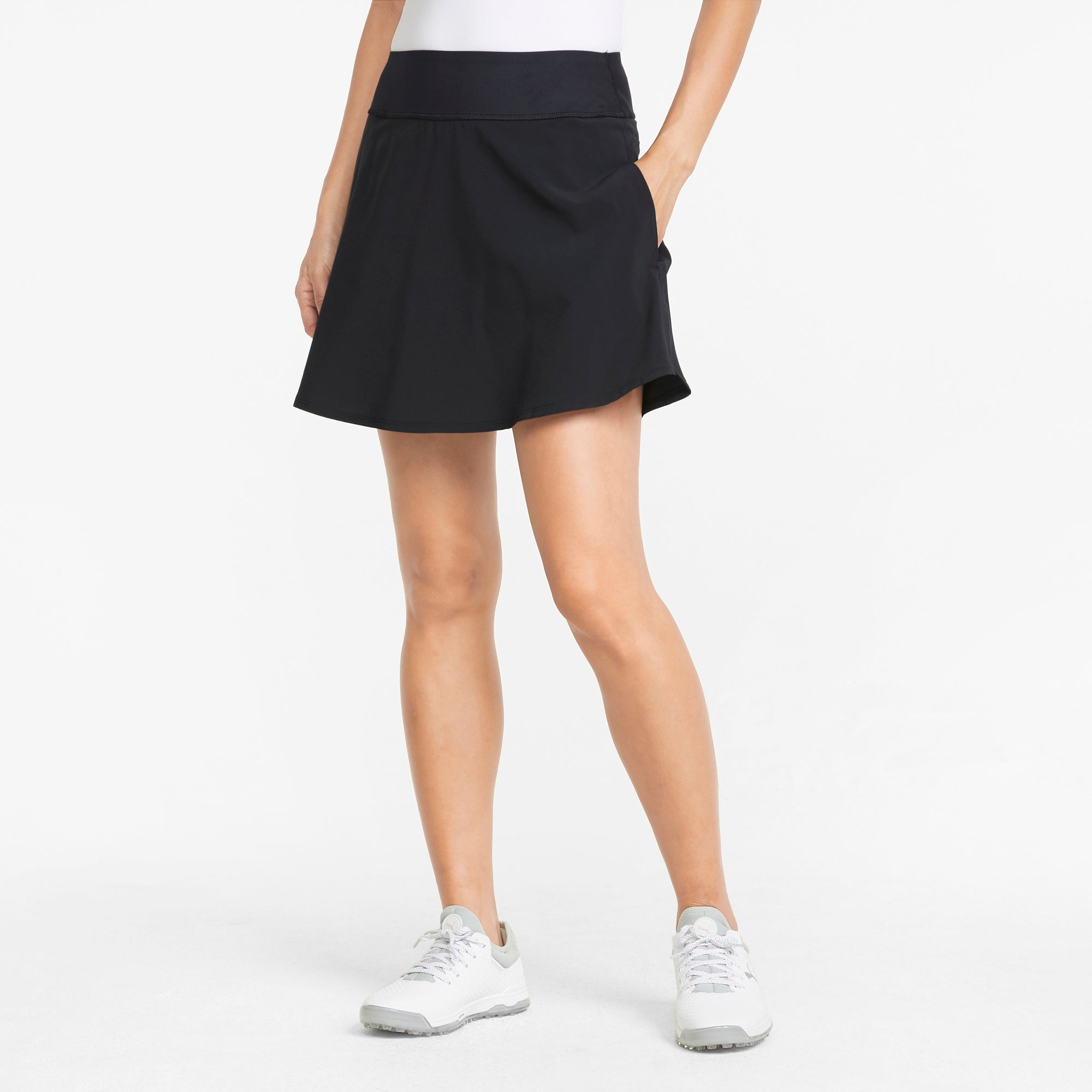 PUMA Women's PWRSHAPE Solid Golf Skirt - Black | Comfortable & Stretchy Golf Apparel for Women | Perfect for Golfing, Tennis & Outdoor Sports Activities
