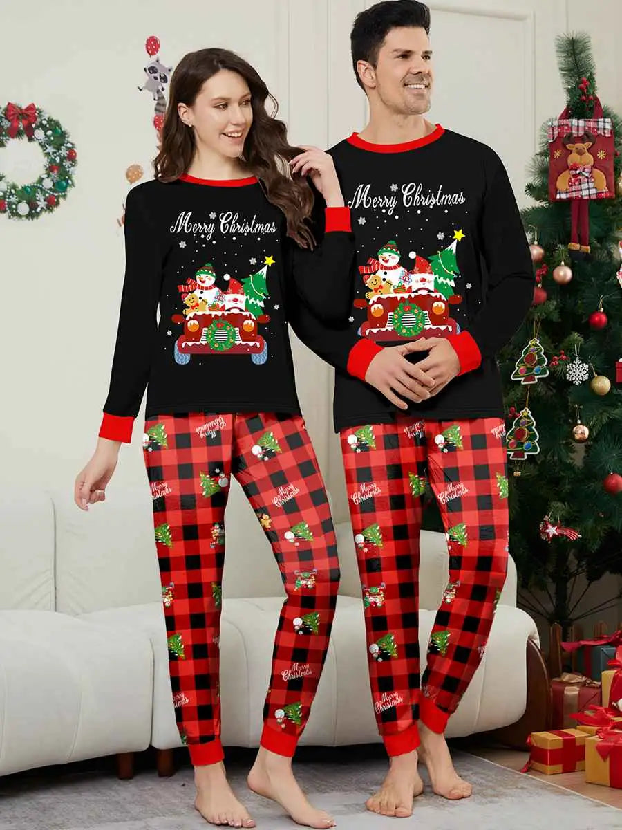 Printed Christmas Matching Family Pajamas Set - Cozy Holiday PJS for Family Photos & Christmas Morning