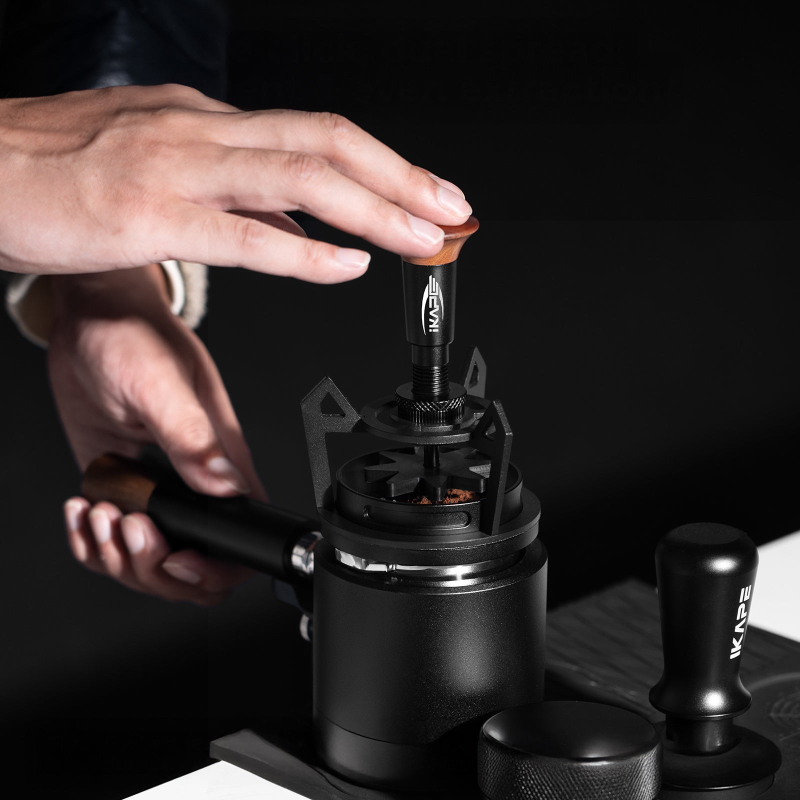 Premium Espresso WDT Tool - Rotary Springback Coffee Distribution Needle for Even Extraction | Perfect for Home Baristas & Coffee Enthusiasts