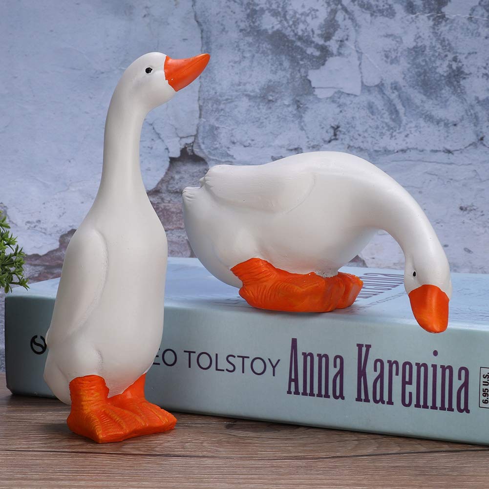 Eco-Friendly Duck Garden Statue - Safe Lawn & Yard Decor for Outdoor Ornament - Perfect for Patio, Backyard, and Garden Decoration