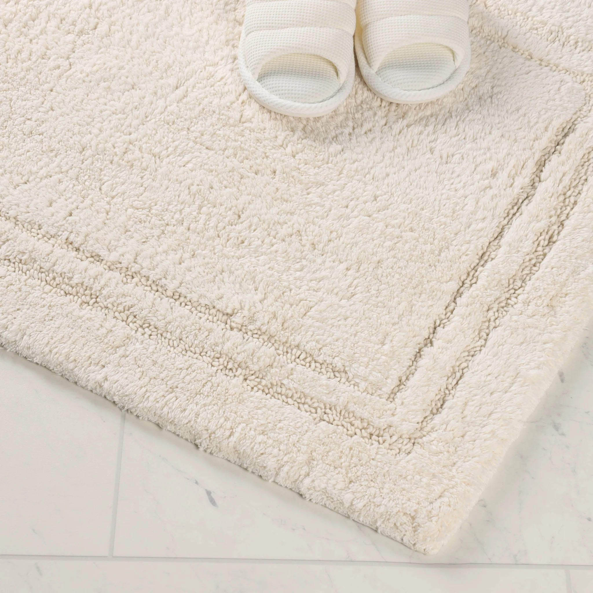 Non-Slip Cotton Bathroom Rug Set - 2 Piece Washable Absorbent Bath Mat with Anti-Skid Backing for Bathroom, Shower & Vanity Area
