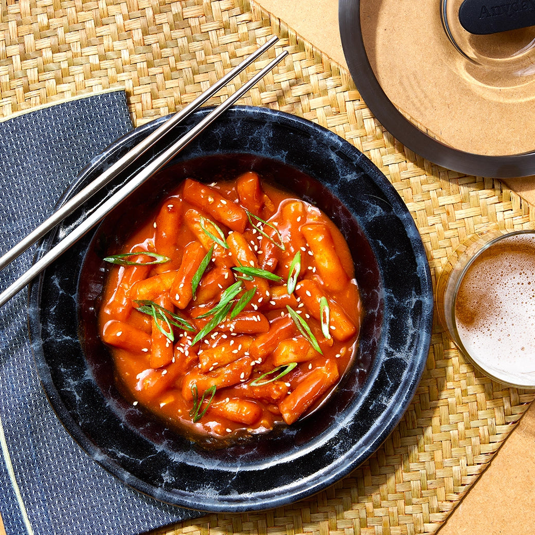 Easy Tteokbokki Kit - Spicy Korean Rice Cakes with Sauce - Quick & Delicious Homemade Meal for Lunch, Dinner, or Snacking