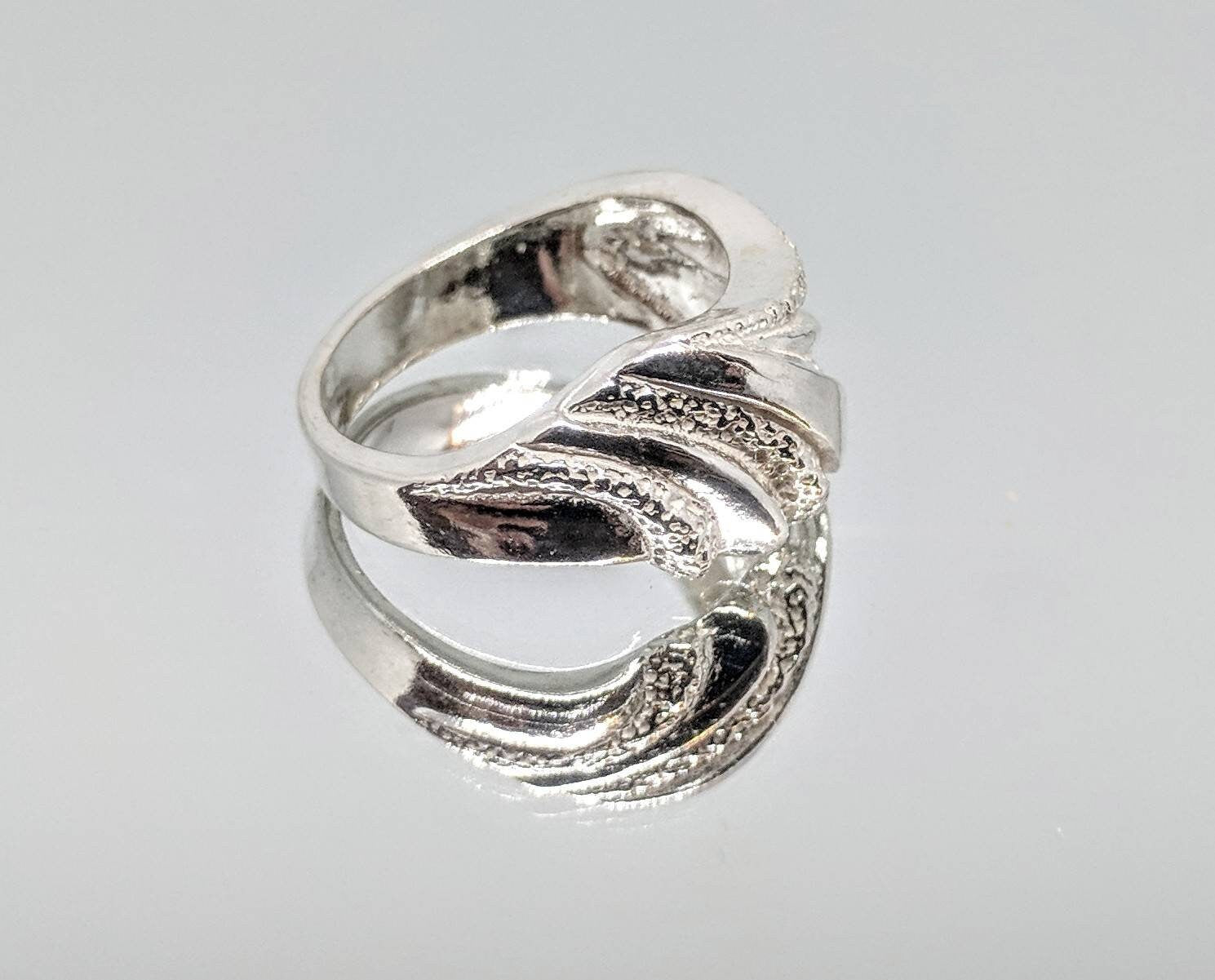 14K Gold or Sterling Silver Freeform Textured Ring Shank - Size 7 DIY Jewelry Making, Fashion Statement Ring for Women (168 096/148 096) - Perfect for Wedding Bands, Stackable Rings & Boho Jewelry Designs