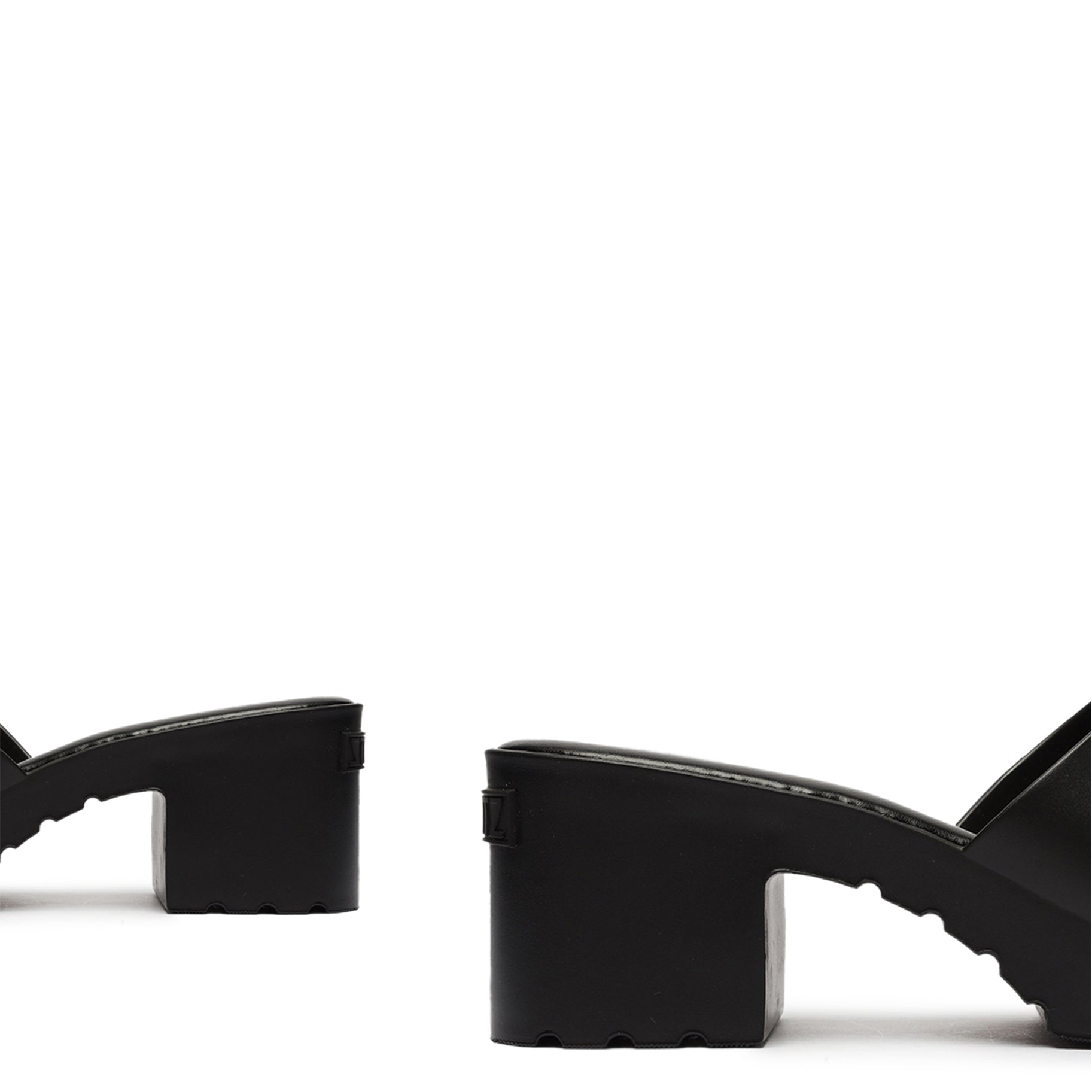 Mizzy Jelly Sandals for Women - Comfortable & Stylish Summer Beach Slides - Perfect for Pool, Vacation, and Casual Outings