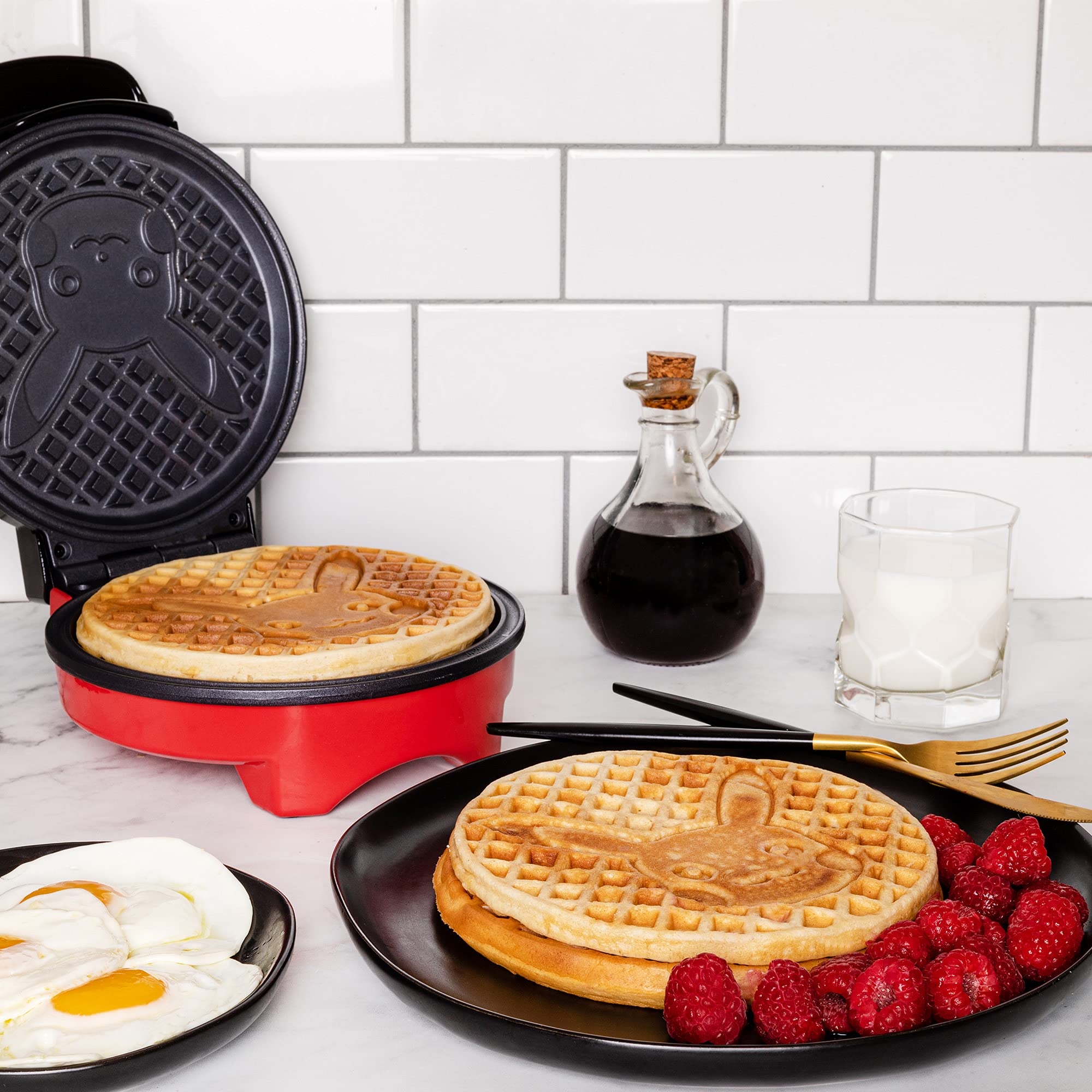 Pokémon Waffle Maker by Uncanny Brands - Pikachu Waffle Iron for Fun Breakfast - Perfect for Kids Parties & Pokémon Themed Events