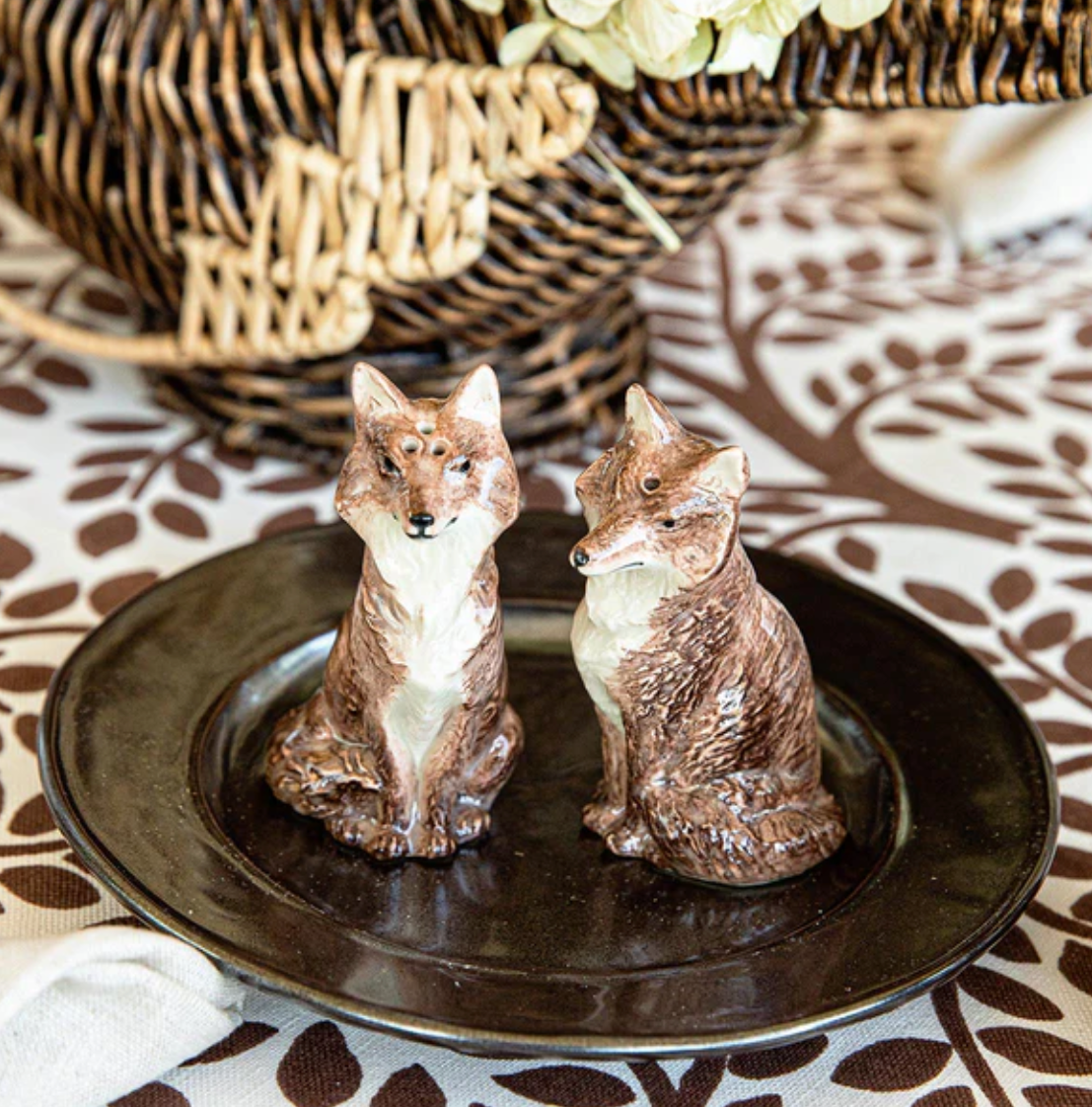 Juliska Clever Creatures Fox Salt and Pepper Shaker Set - 2 Piece Ceramic Animal Kitchenware for Dining Table Decor & Housewarming Gifts