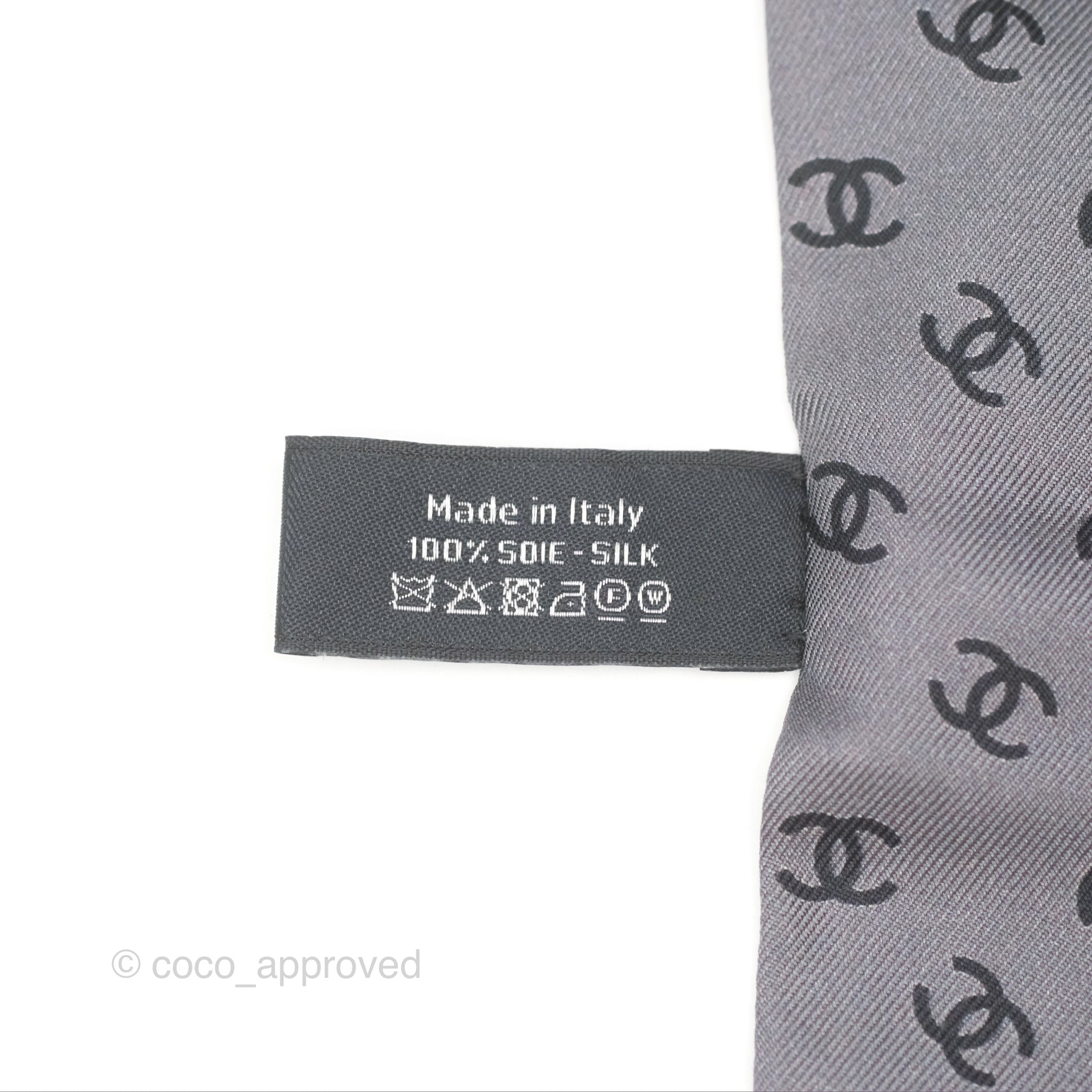 Chanel CC Pearl Print Silk Twilly Scarf - Black & Grey Luxury Fashion Accessory for Women | Perfect for Handbags, Hats & Gift Giving