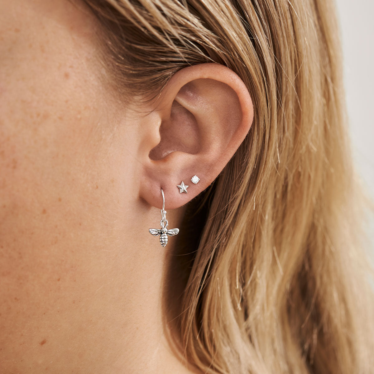 Meant To Bee Earrings - Dainty Honey Bee Stud Earrings for Women, Gold Plated Cute Bee Jewelry, Perfect Gift for Her - Ideal for Everyday Wear, Date Nights & Special Occasions