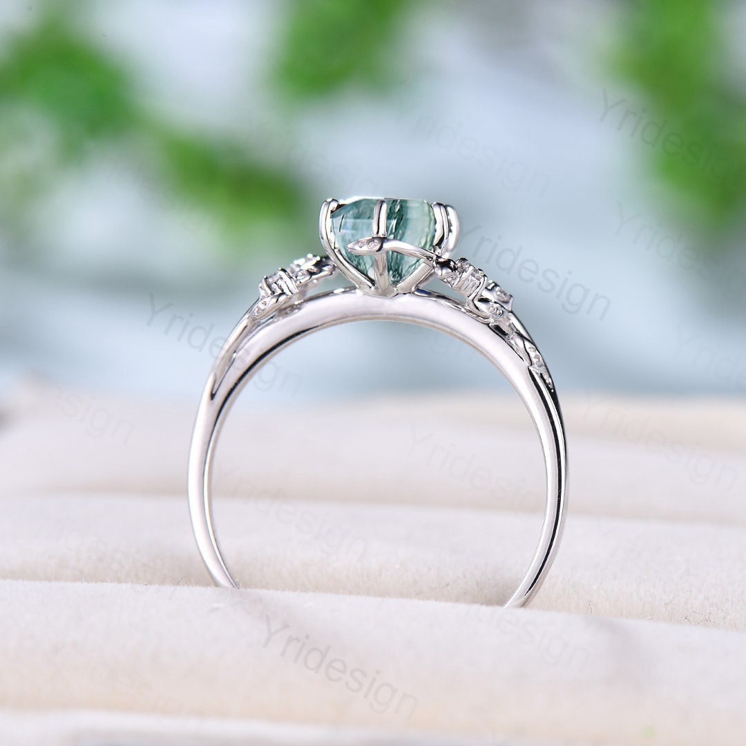 Vintage Hexagon Moss Agate Engagement Ring - Unique Leaf Cluster Design Emerald Green Gemstone Wedding Band for Women | Perfect for Boho Bridal, Nature-Inspired Jewelry & Special Occasion Gifts