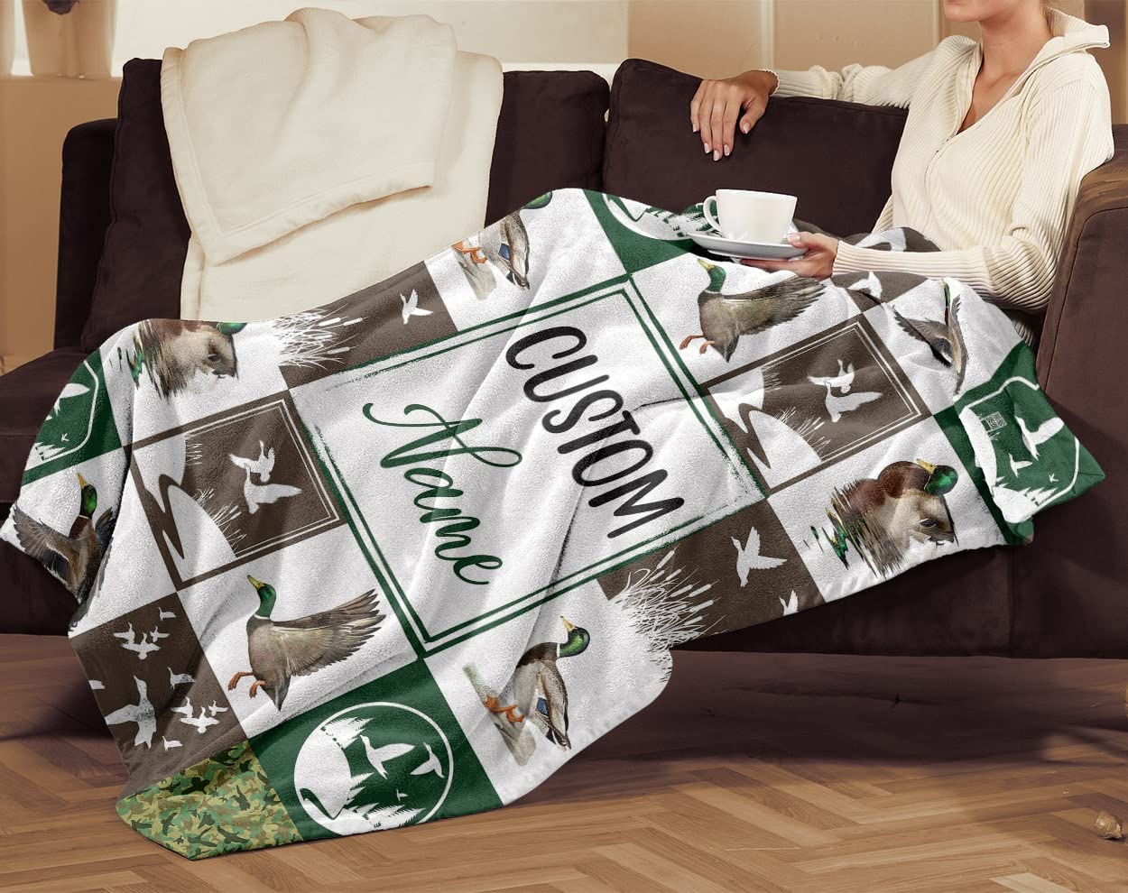 **Personalized Mallard Duck Baby Blanket - Custom Name Duck Blanket for Kids & Adults - Super Soft Plush Throw Blanket (60x80 inches) - Perfect for Nursery, Gifts & Cozy Family Moments**