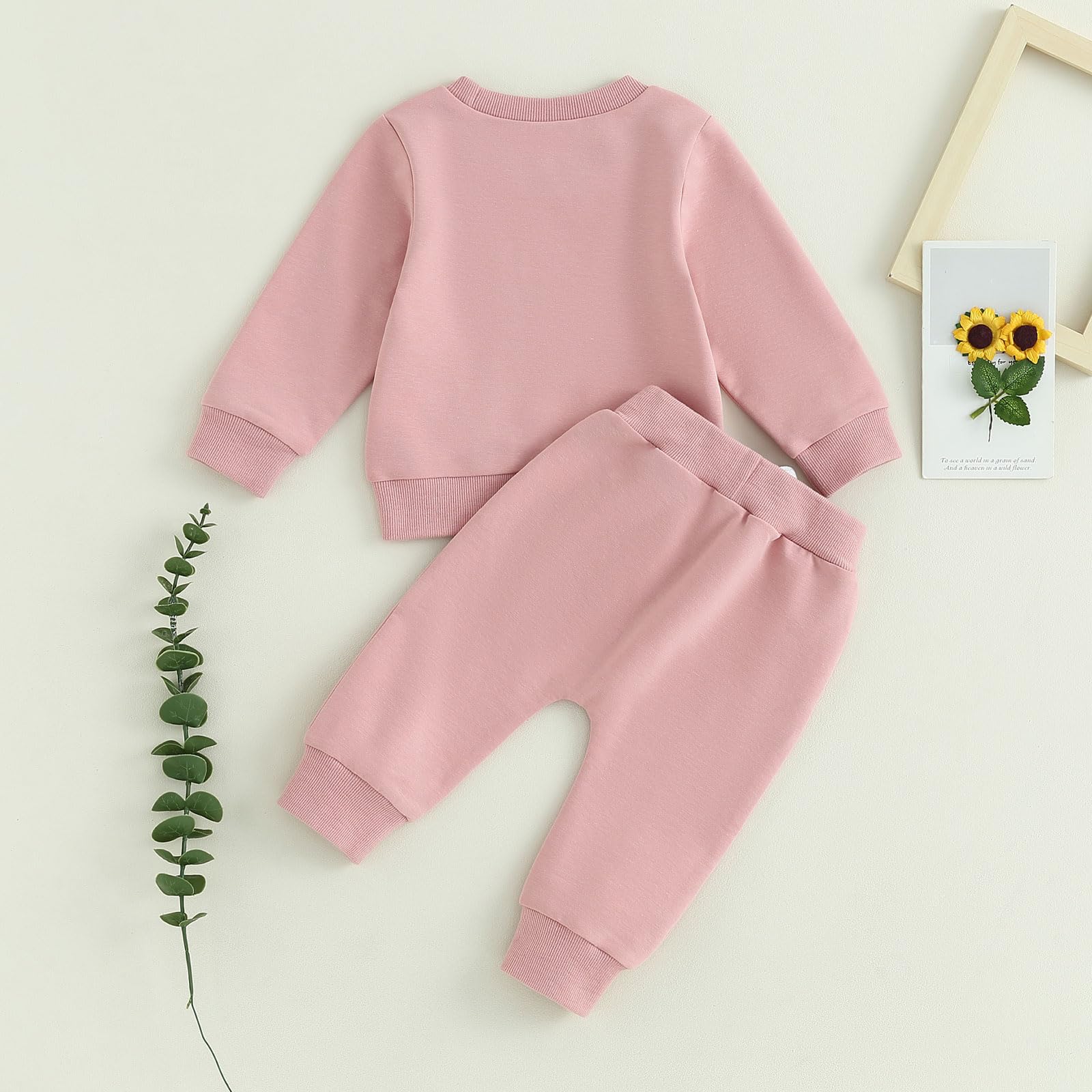 Daddy's Girl 2-Piece Toddler Outfit - Long Sleeve Letter Print Sweatshirt & Pants Set | Fall Winter Baby Clothes for Girls | Cute Matching Outfits for Playdates & Family Photos