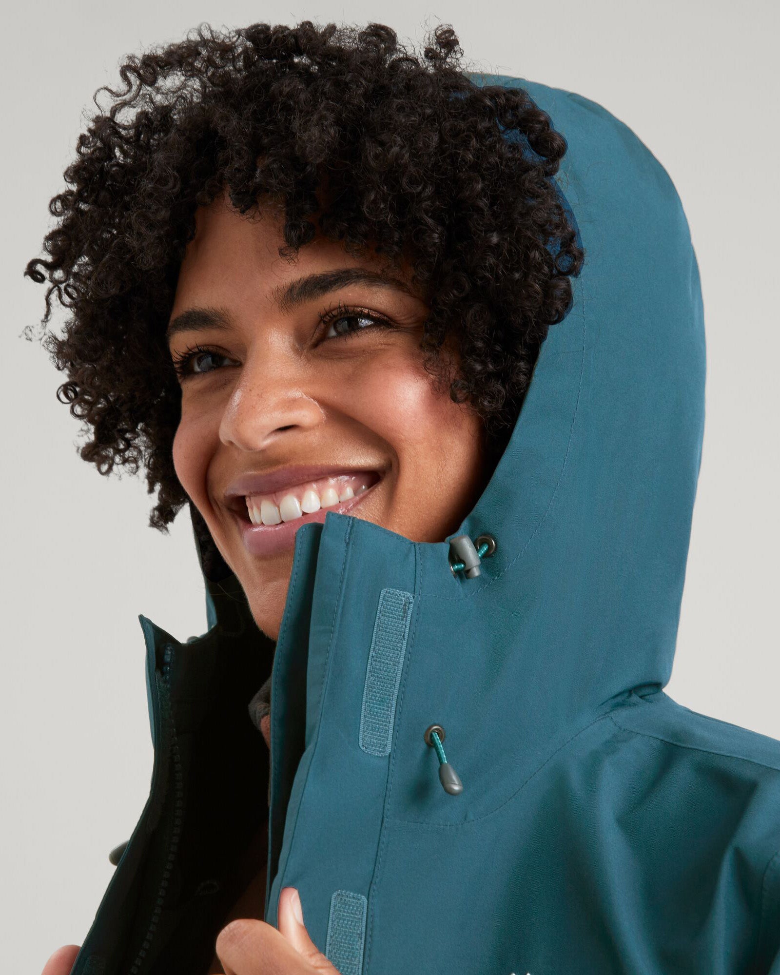 Women's Bealey GORE-TEX® Waterproof Rain Jacket - Lightweight Windproof Hooded Shell Coat for Hiking & Outdoor Activities - Deep Lagoon Blue