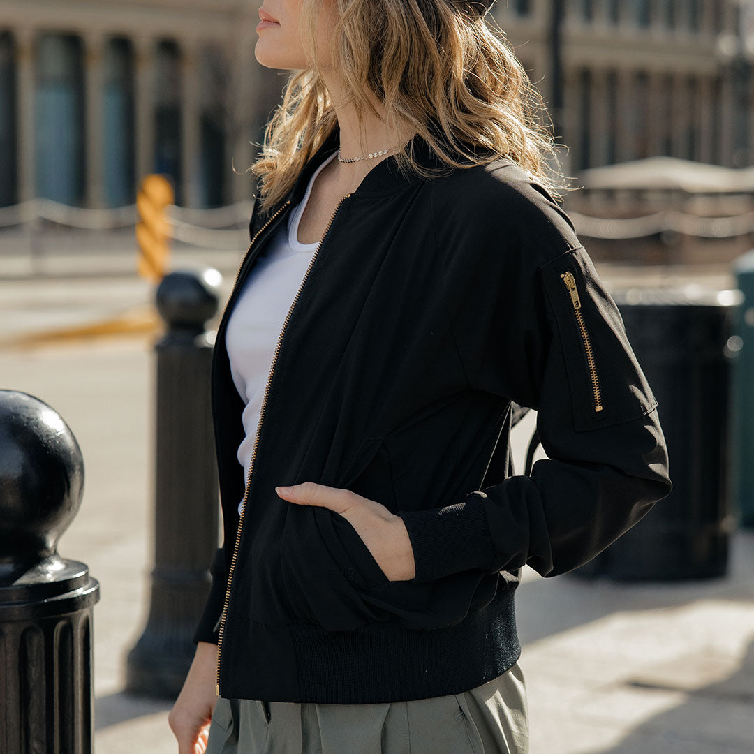 Stylish Black Bomber Jacket for Men & Women | Lightweight & Warm | Perfect for Casual Outfits, Streetwear & Fall Fashion