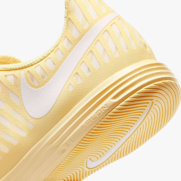 Nike Lunargato II Indoor Court Soccer Shoes - LT Laser Orange/Sail | Lightweight & Grippy for Futsal, Indoor Soccer & Training | Perfect for Gym, Sports & Casual Wear